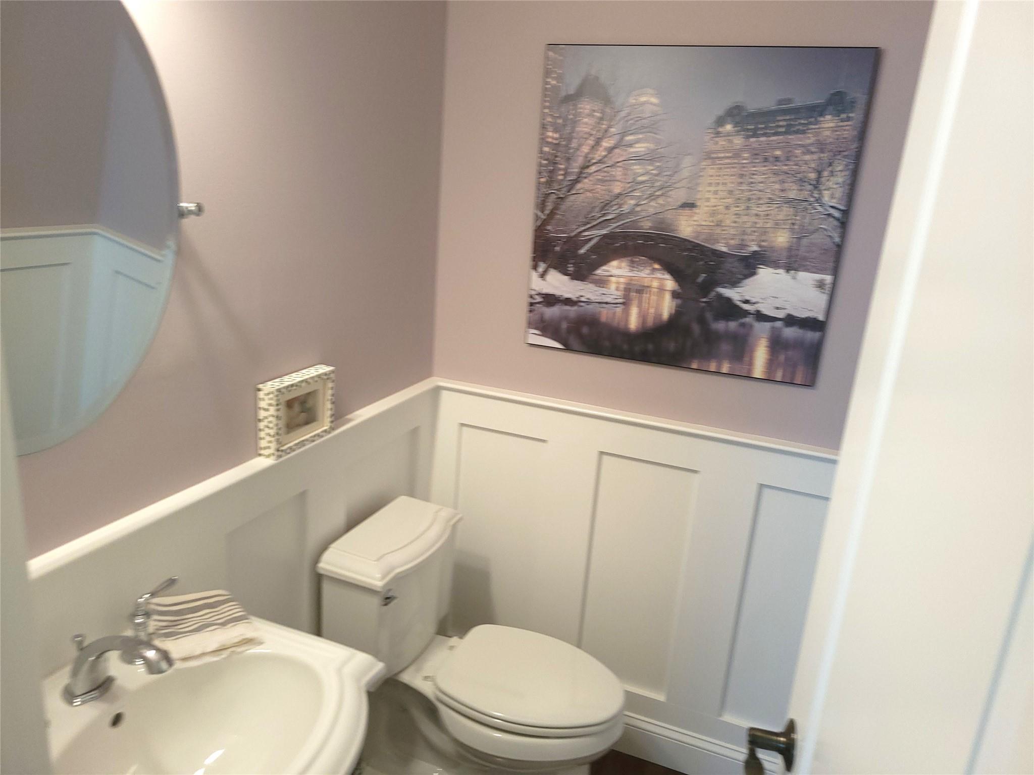 #9 photo, 4 Toni Court, 東長島 Center Moriches , NY 11934