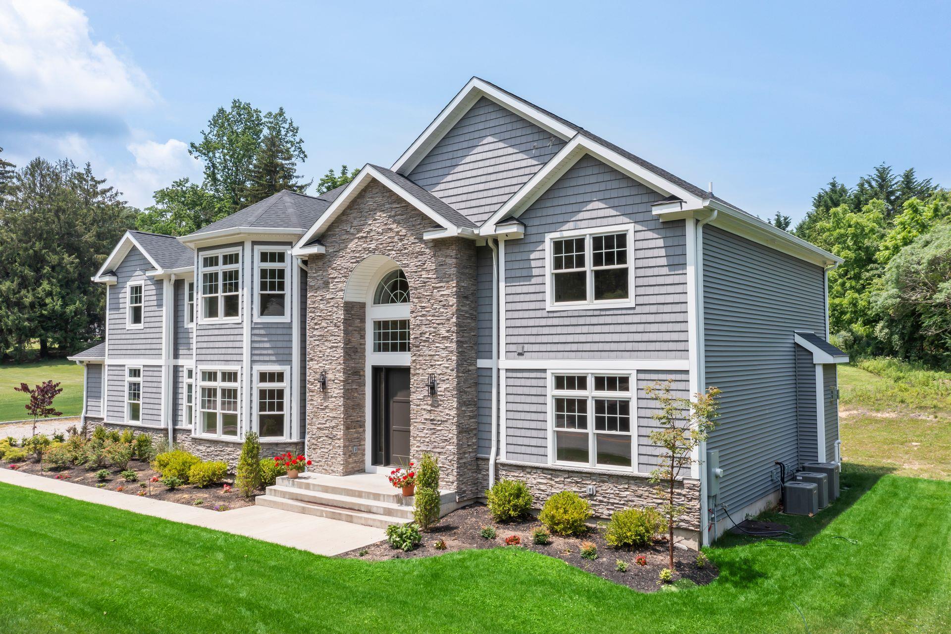 #1 photo, 28 Meadow Glen Road, سوفولك Northport , NY 11768