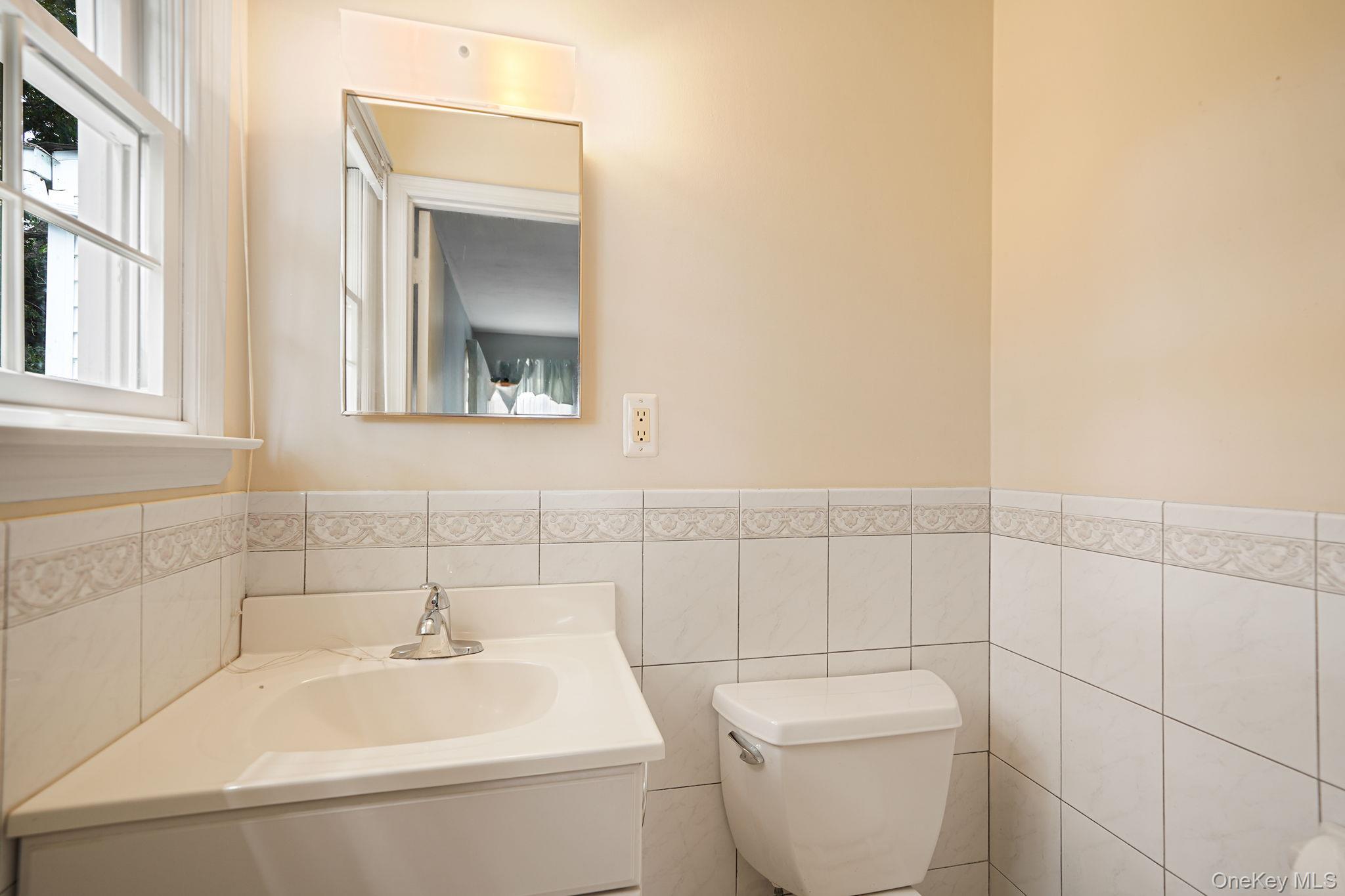 #14 photo, 708 Bohemia Parkway, サフォーク郡 Sayville , NY 11782