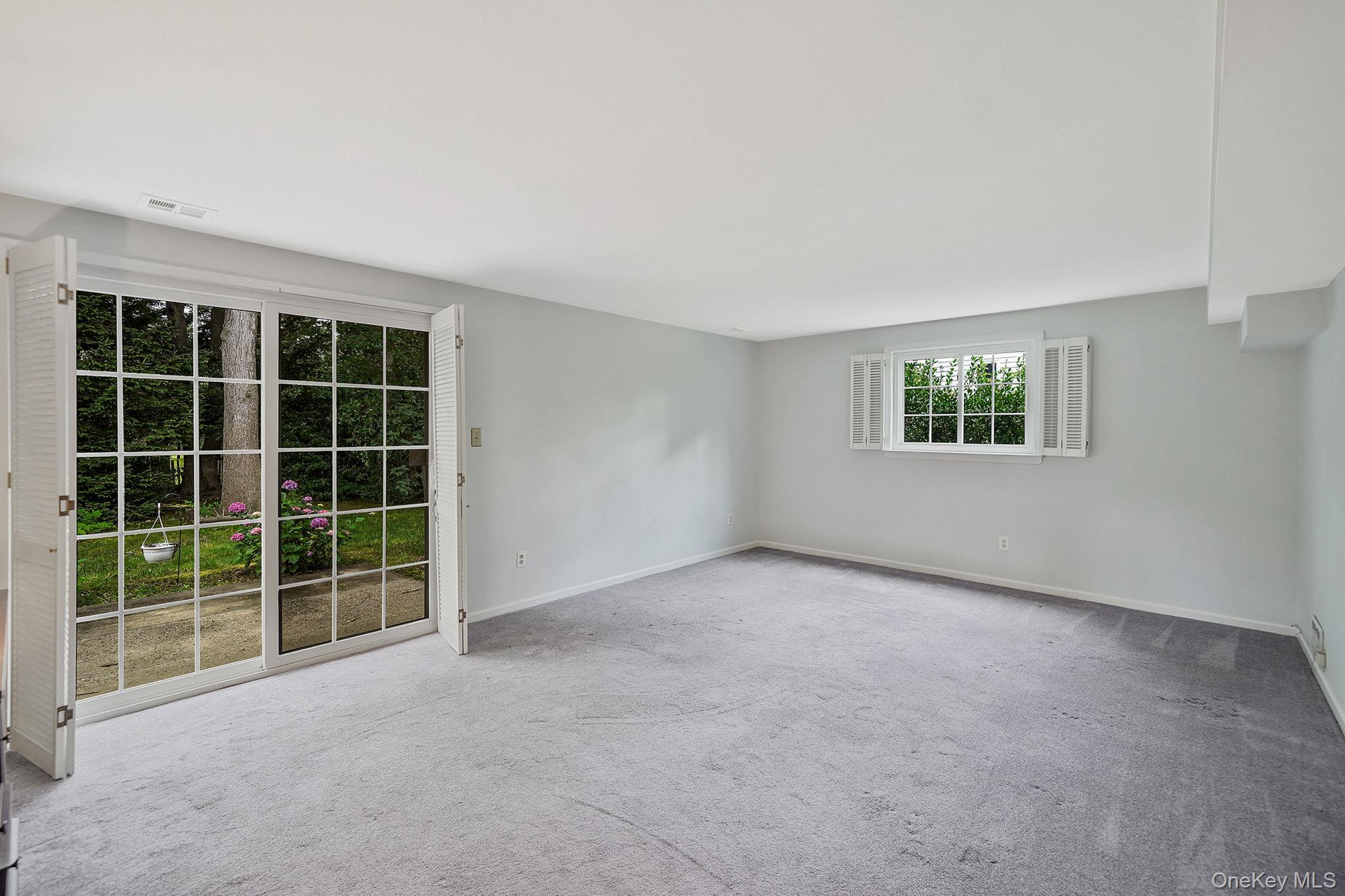 #20 photo, 708 Bohemia Parkway, サフォーク郡 Sayville , NY 11782