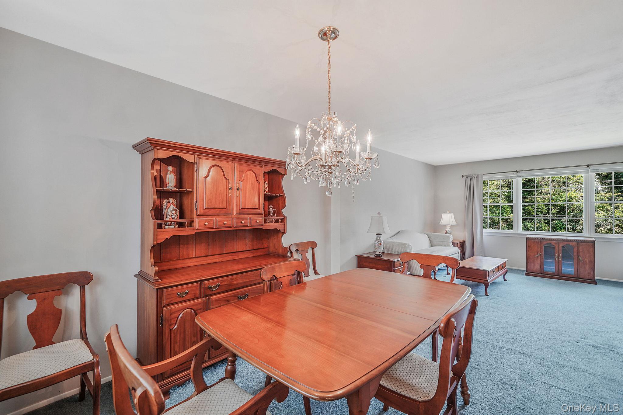 #9 photo, 708 Bohemia Parkway, サフォーク郡 Sayville , NY 11782