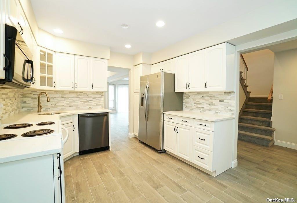 #2 photo, 65 Manors Drive, 長島 傑里科 Jericho , NY 11753