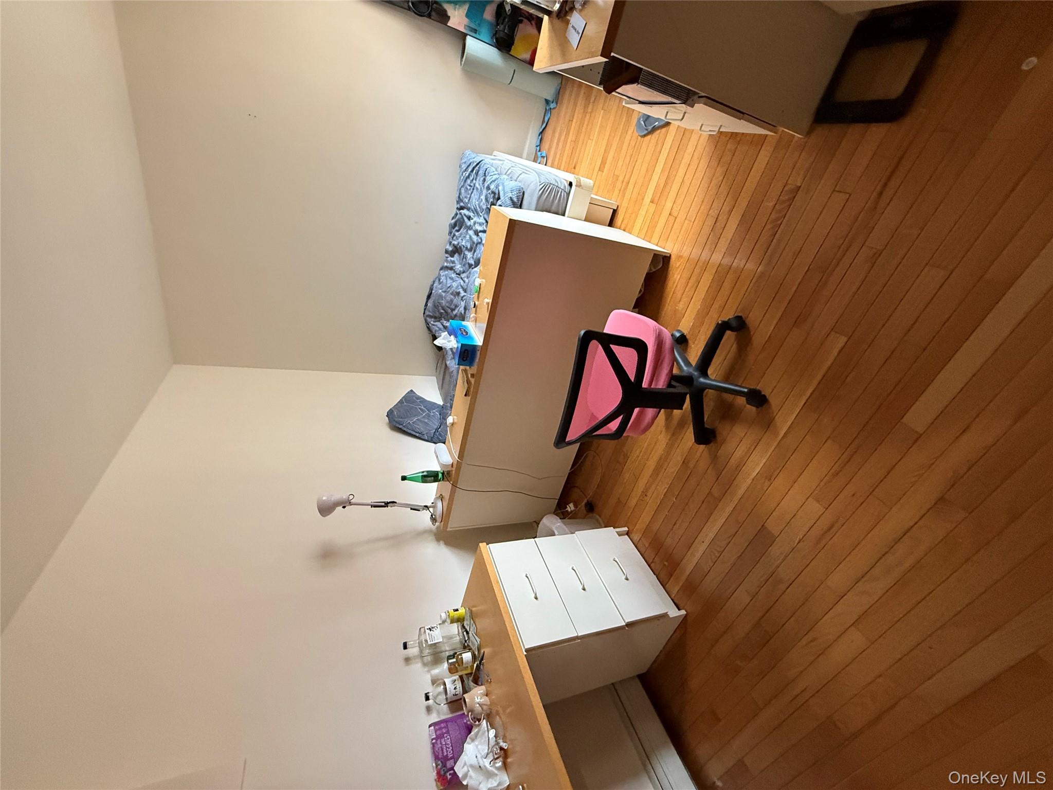 #16 photo, 4231 Colden Street, クイーンズ区 Flushing , NY 11355-4788