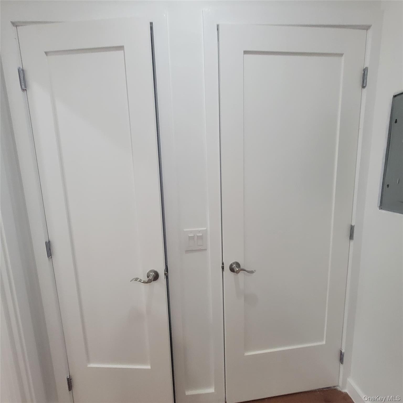 #13 photo, 2041 Strauss Street, ブルックリン区 Brooklyn , NY 11212