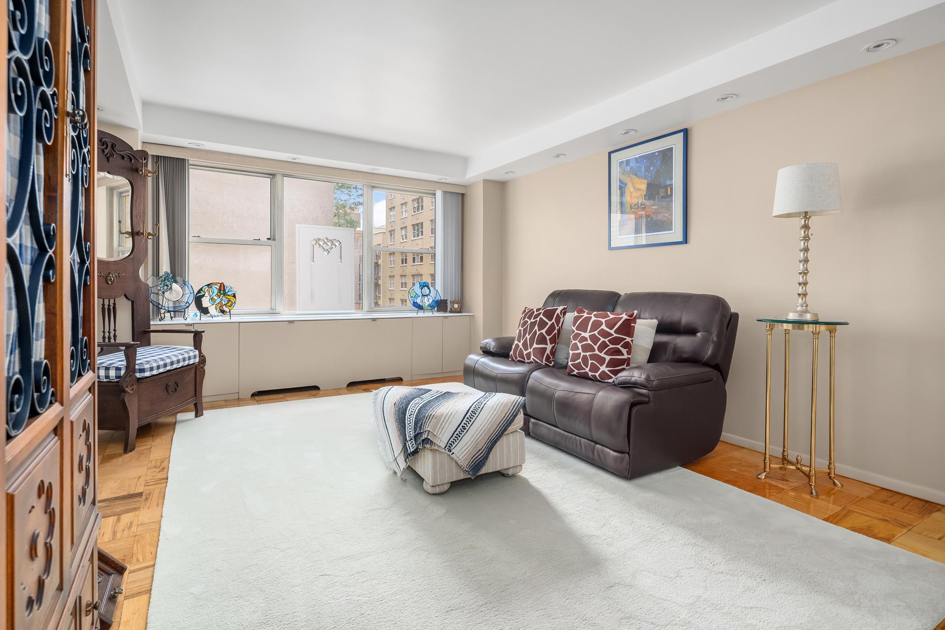 #10 photo, 370 E 76TH Street, マンハッタン Lenox Hill , NY 10021