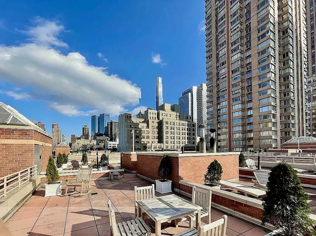 #6 photo, New York City, マンハッタン Hells Kitchen , NY 10019