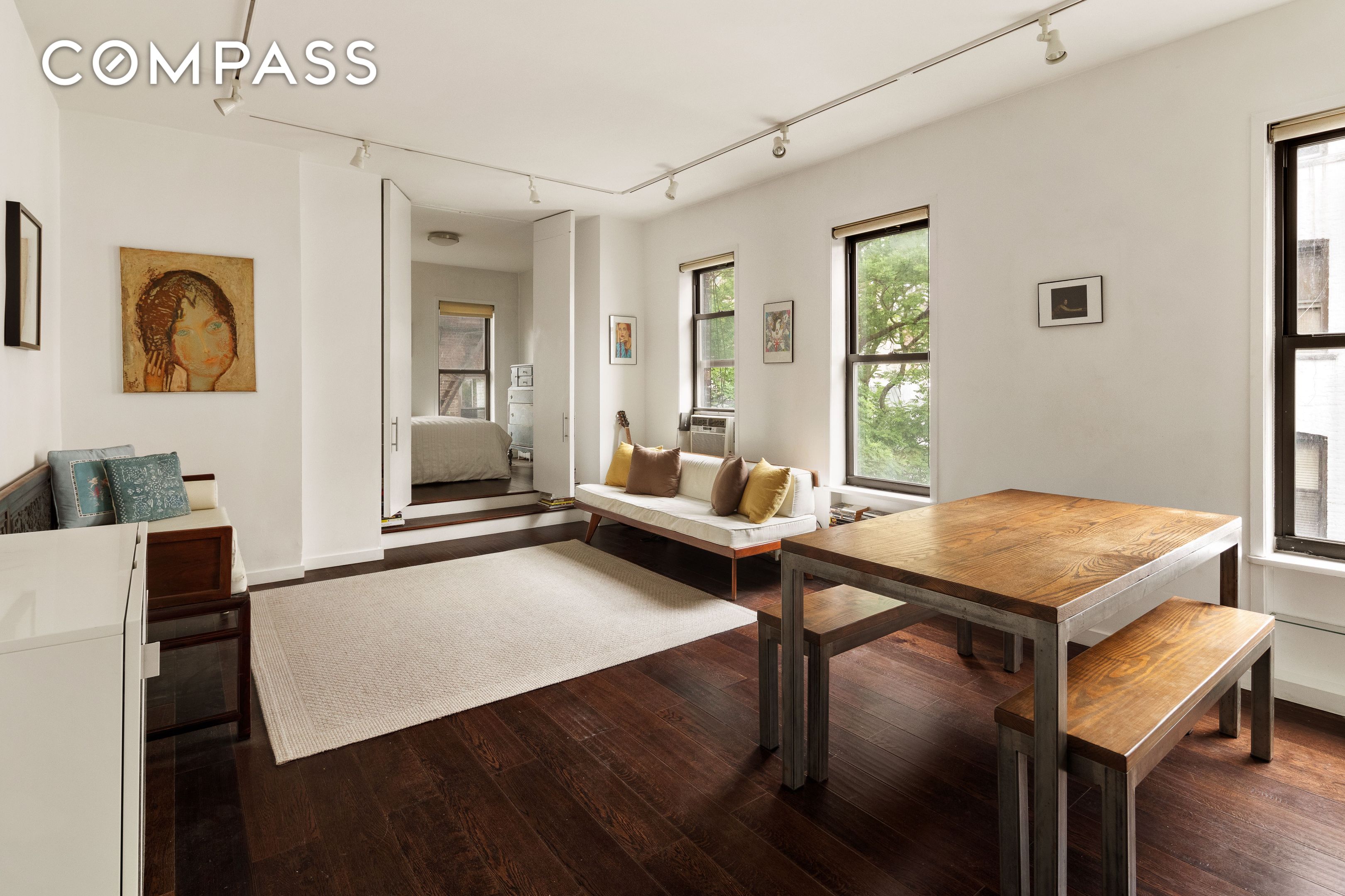 #1 photo, 224 E 11th Street, East Village , NY 10003
