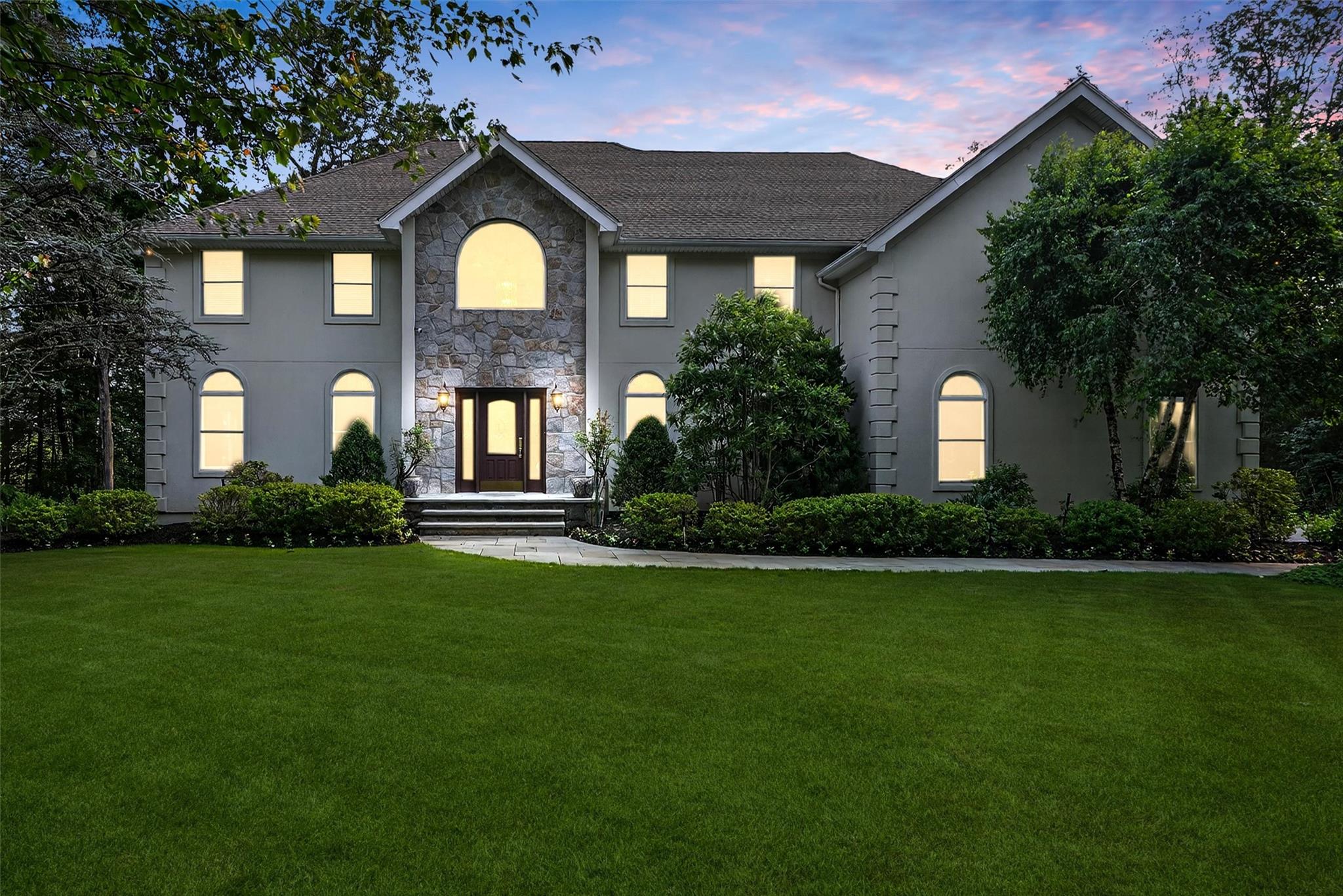 #1 photo, 25 Bedell Road, Katonah , NY 10536