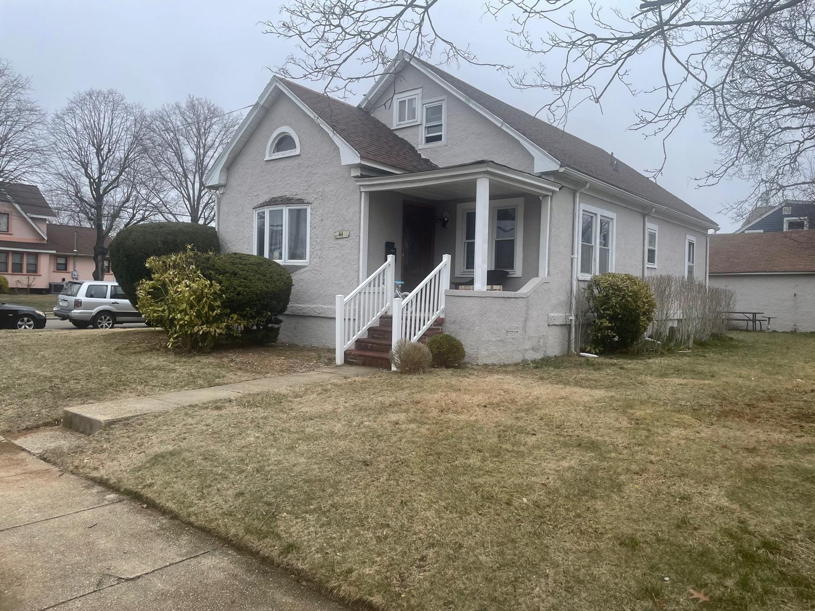 #1 photo, 44 Nassau Parkway, Hempstead , NY 11550
