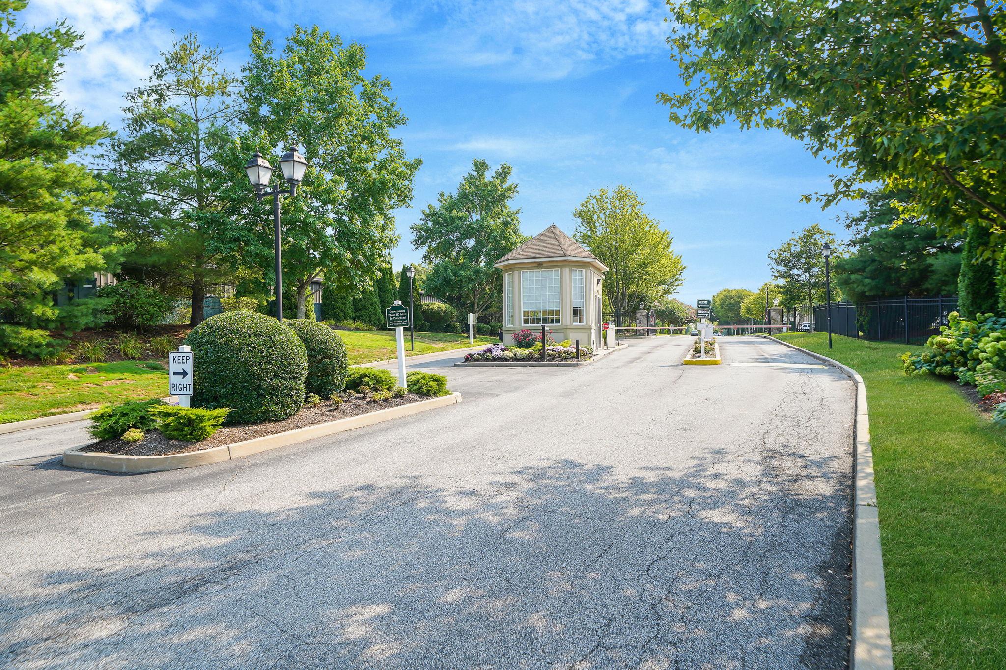 #3 photo, 1126 Savoy Drive, Melville , NY 11747