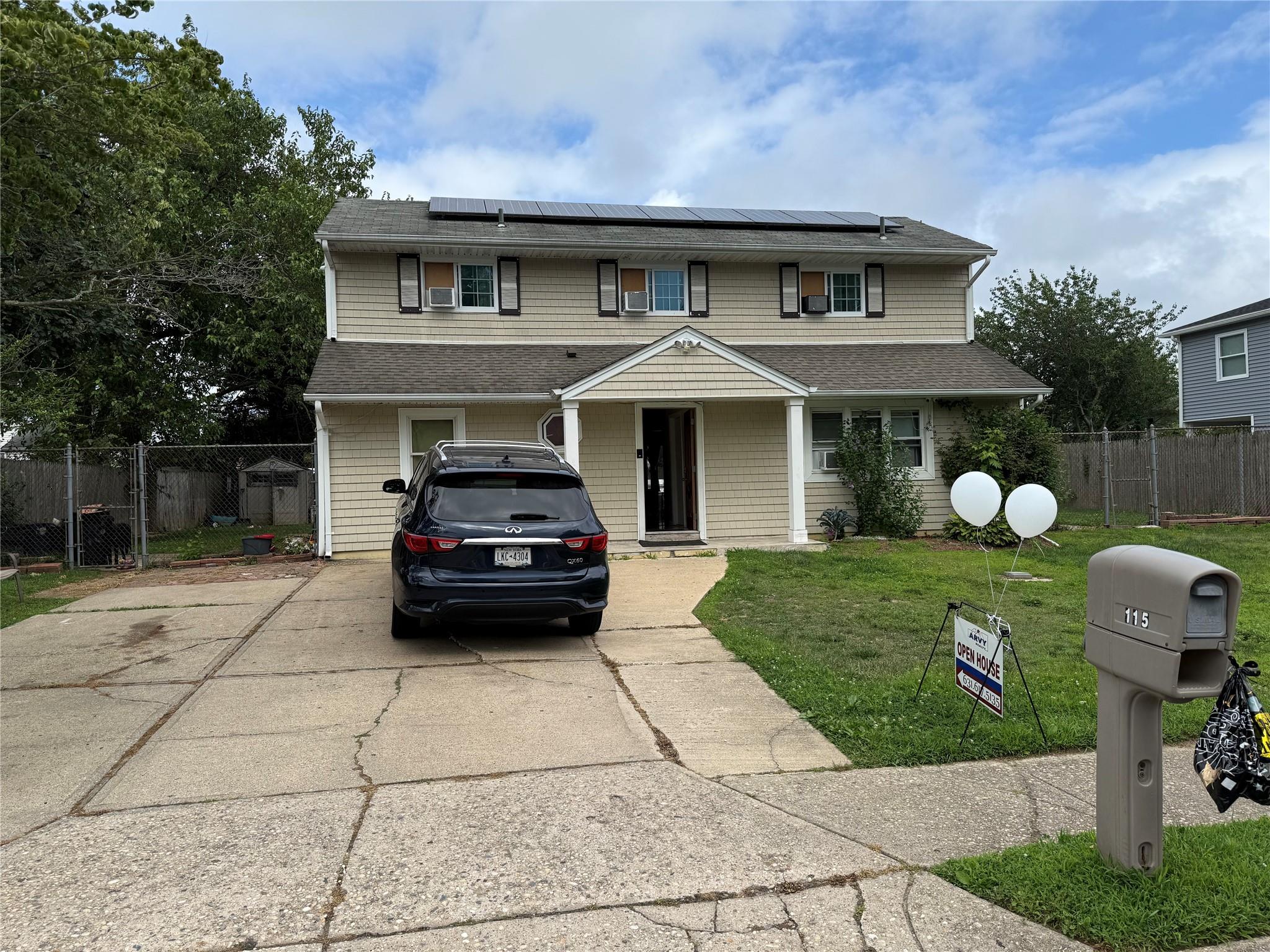 #1 photo, 115 Branch Avenue, Central Islip , NY 11722