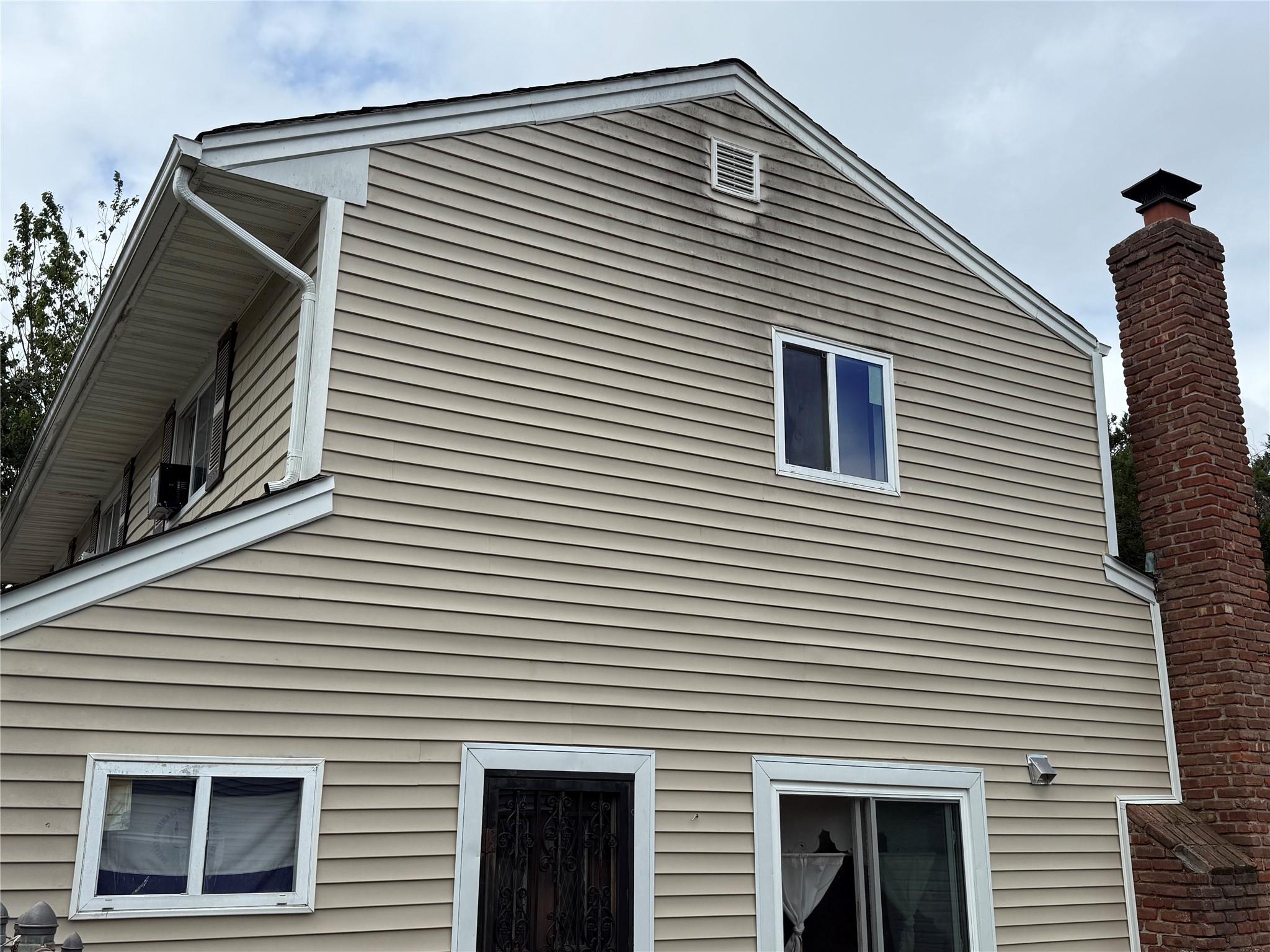 #10 photo, 115 Branch Avenue, サフォーク郡 Central Islip , NY 11722