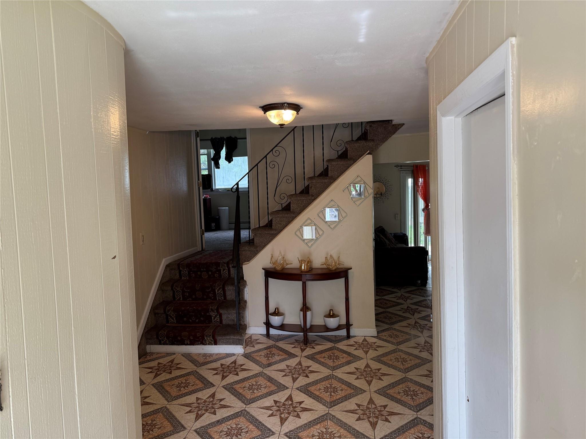 #2 photo, 115 Branch Avenue, サフォーク郡 Central Islip , NY 11722