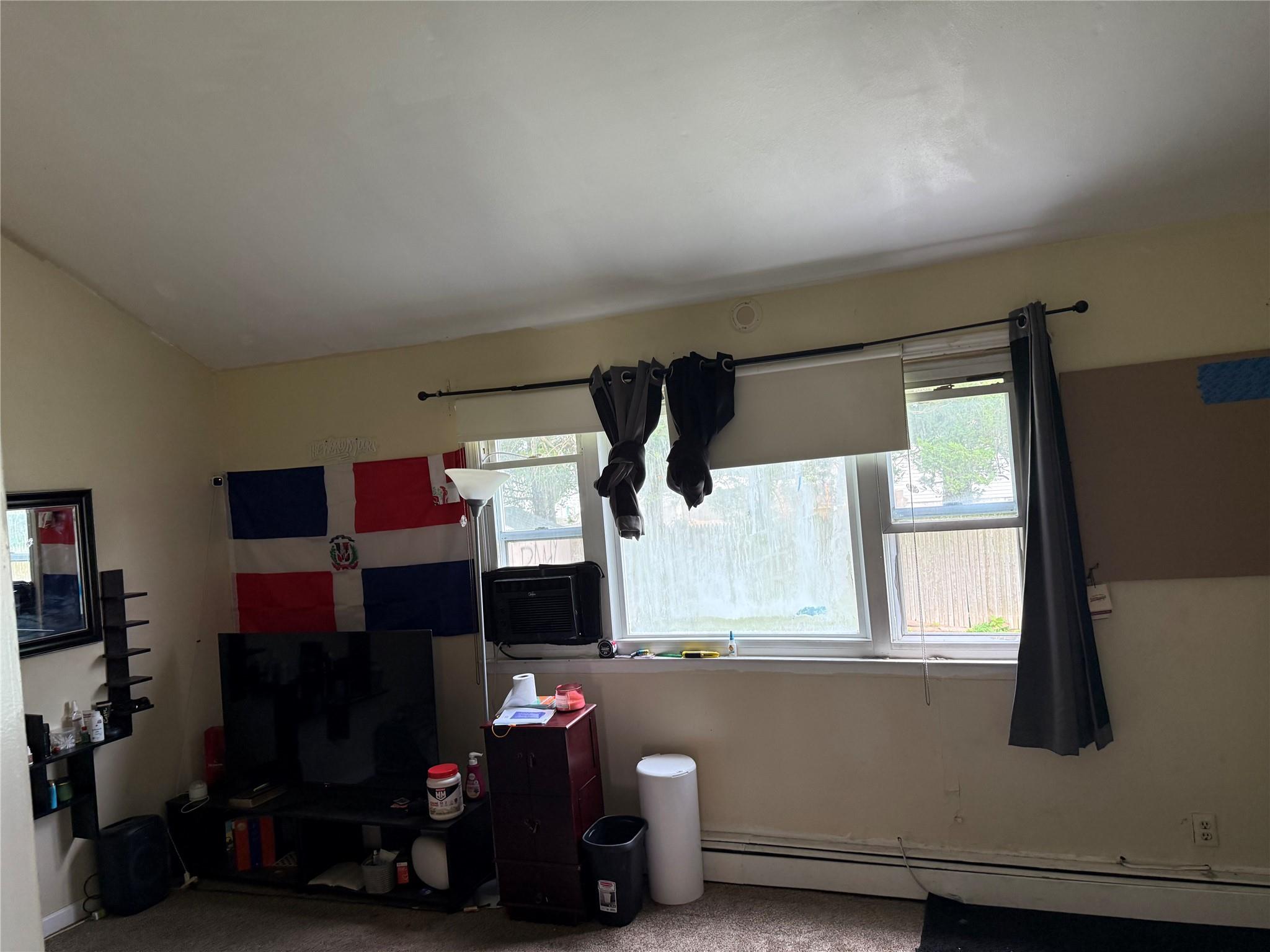 #6 photo, 115 Branch Avenue, サフォーク郡 Central Islip , NY 11722