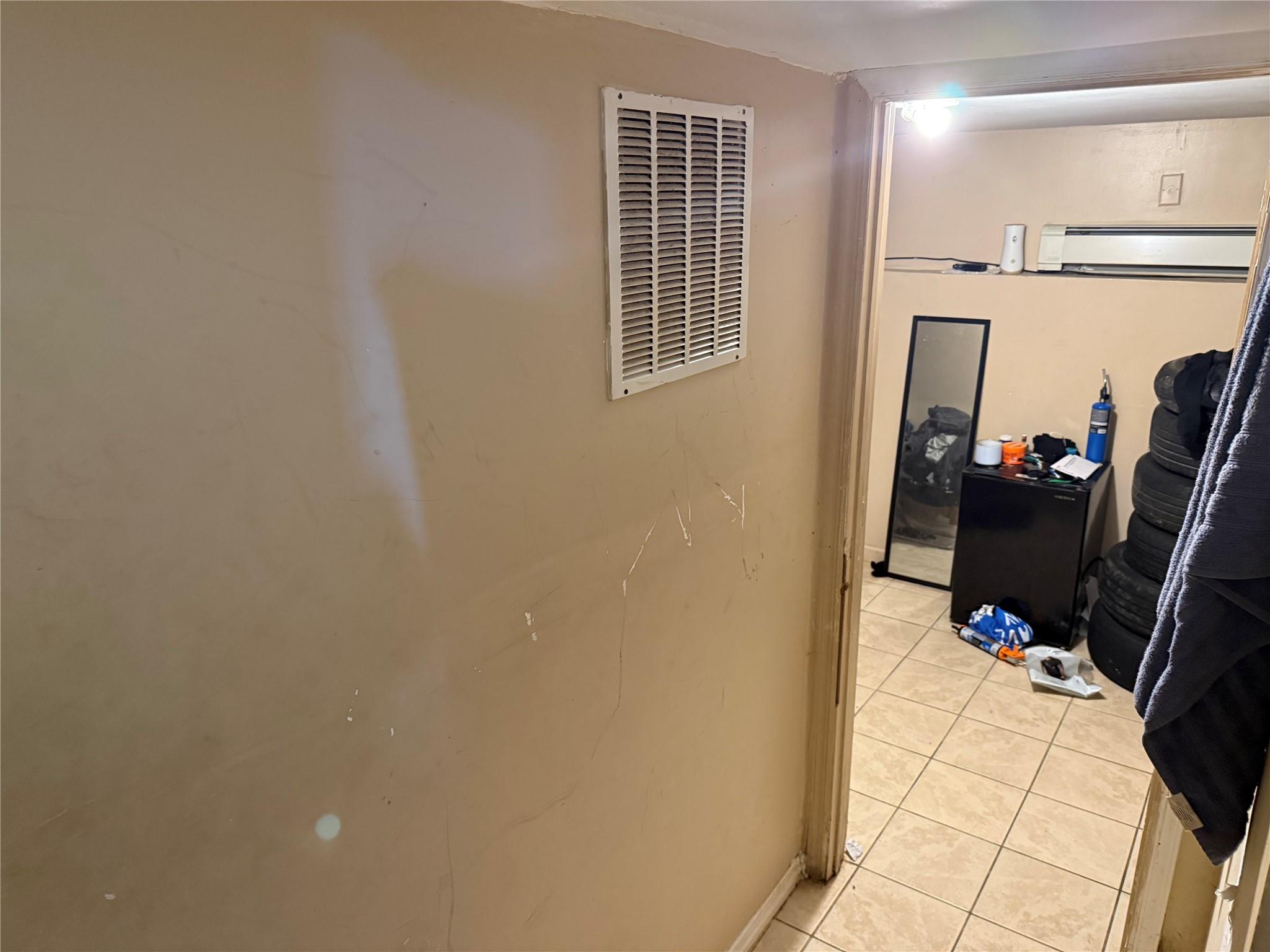 #7 photo, 115 Branch Avenue, サフォーク郡 Central Islip , NY 11722