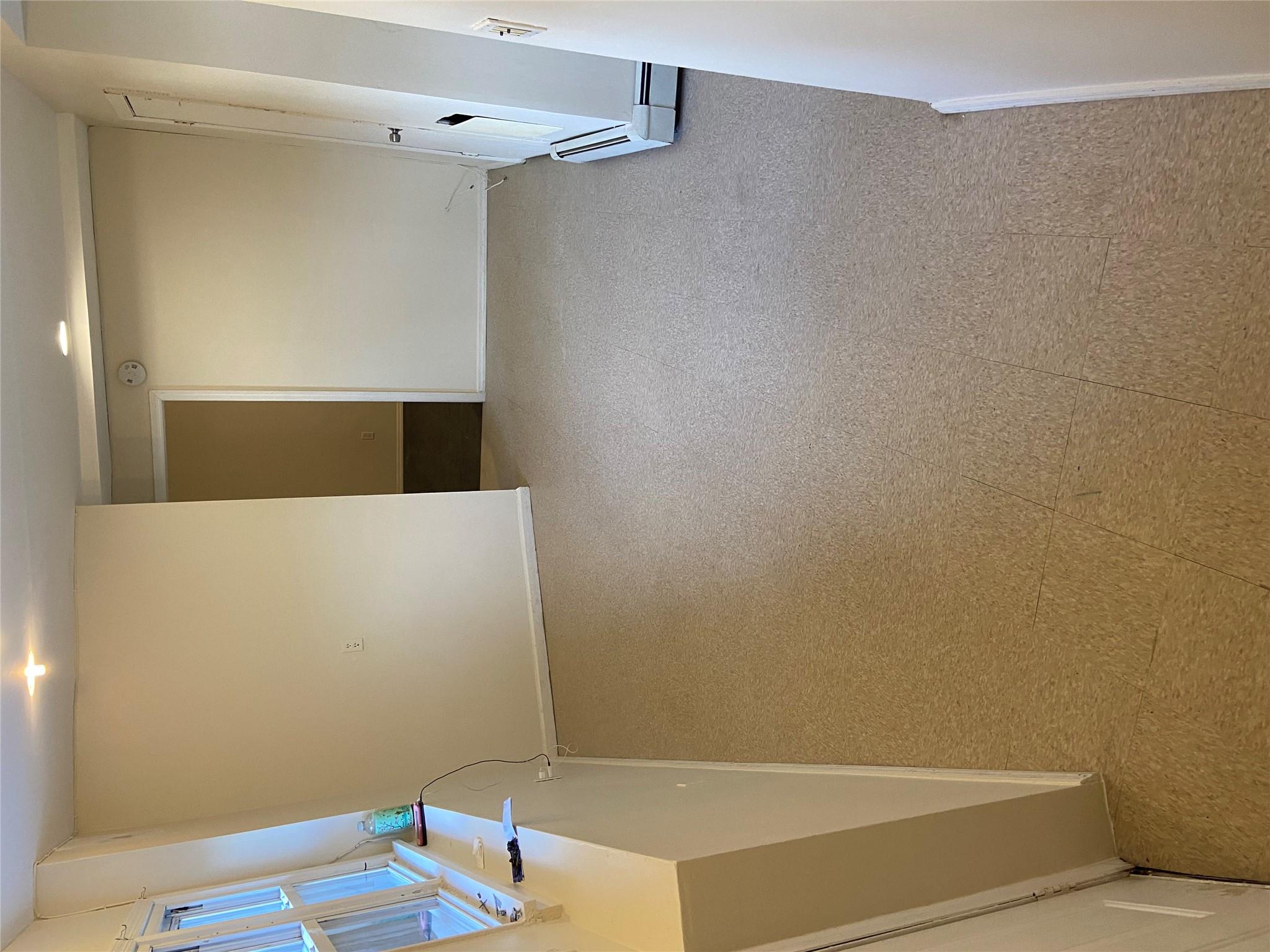 #4 photo, 9704 Pitkin Avenue, クイーンズ区 Ozone Park , NY 11417