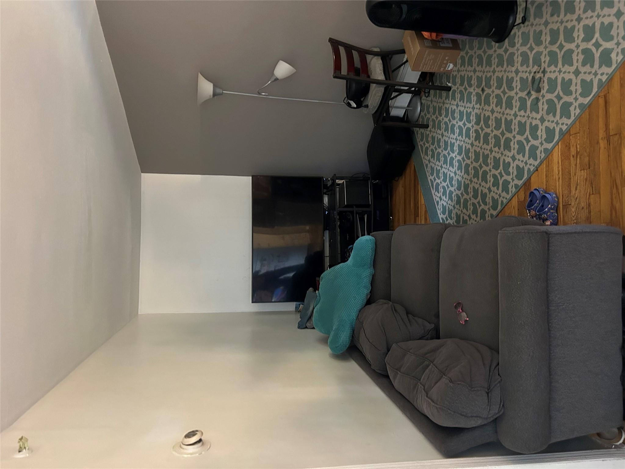 #7 photo, 9704 Pitkin Avenue, クイーンズ区 Ozone Park , NY 11417