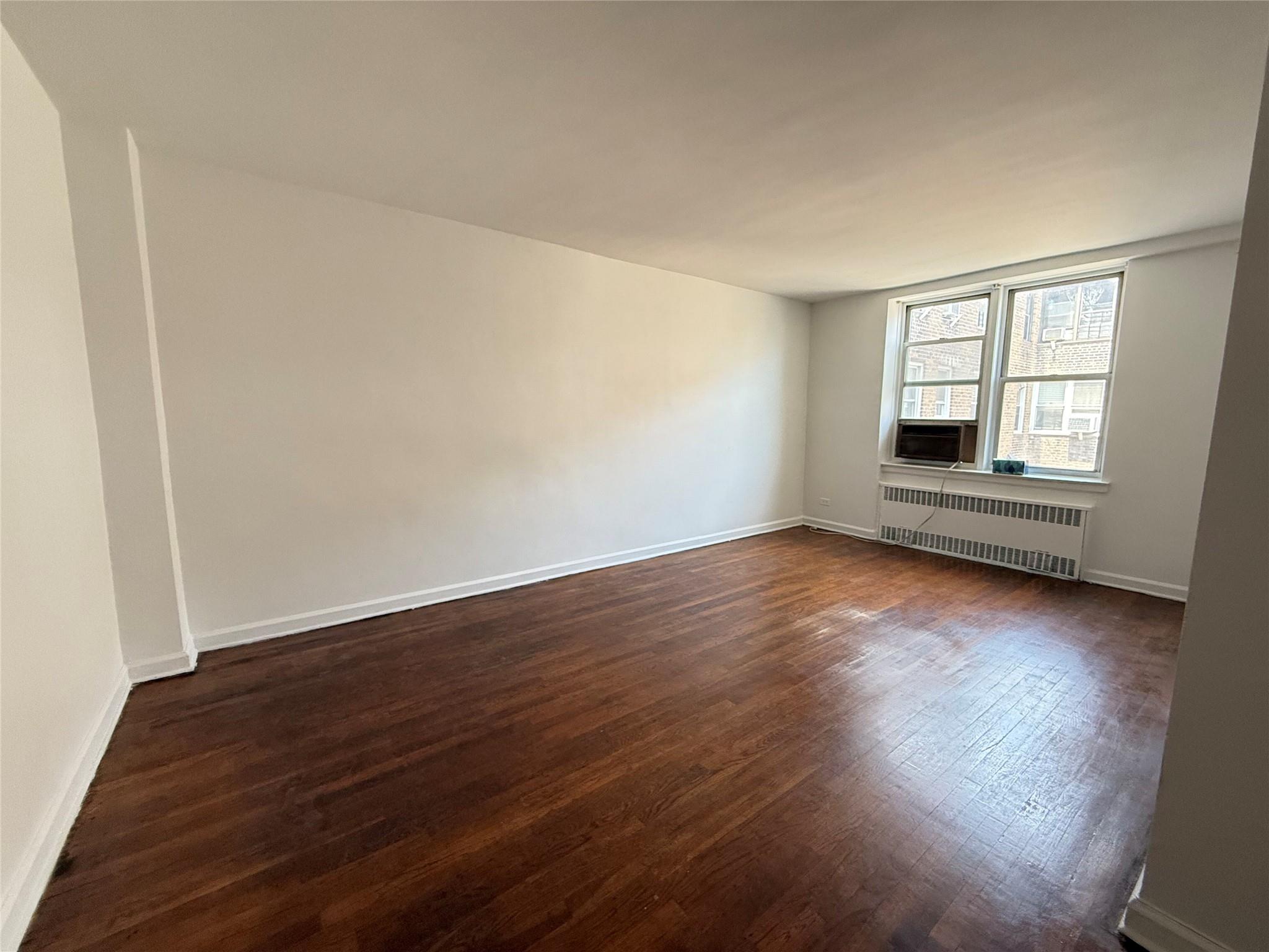 #2 photo, 42-45 Kissena Boulevard, クイーンズ区 Flushing , NY 11355