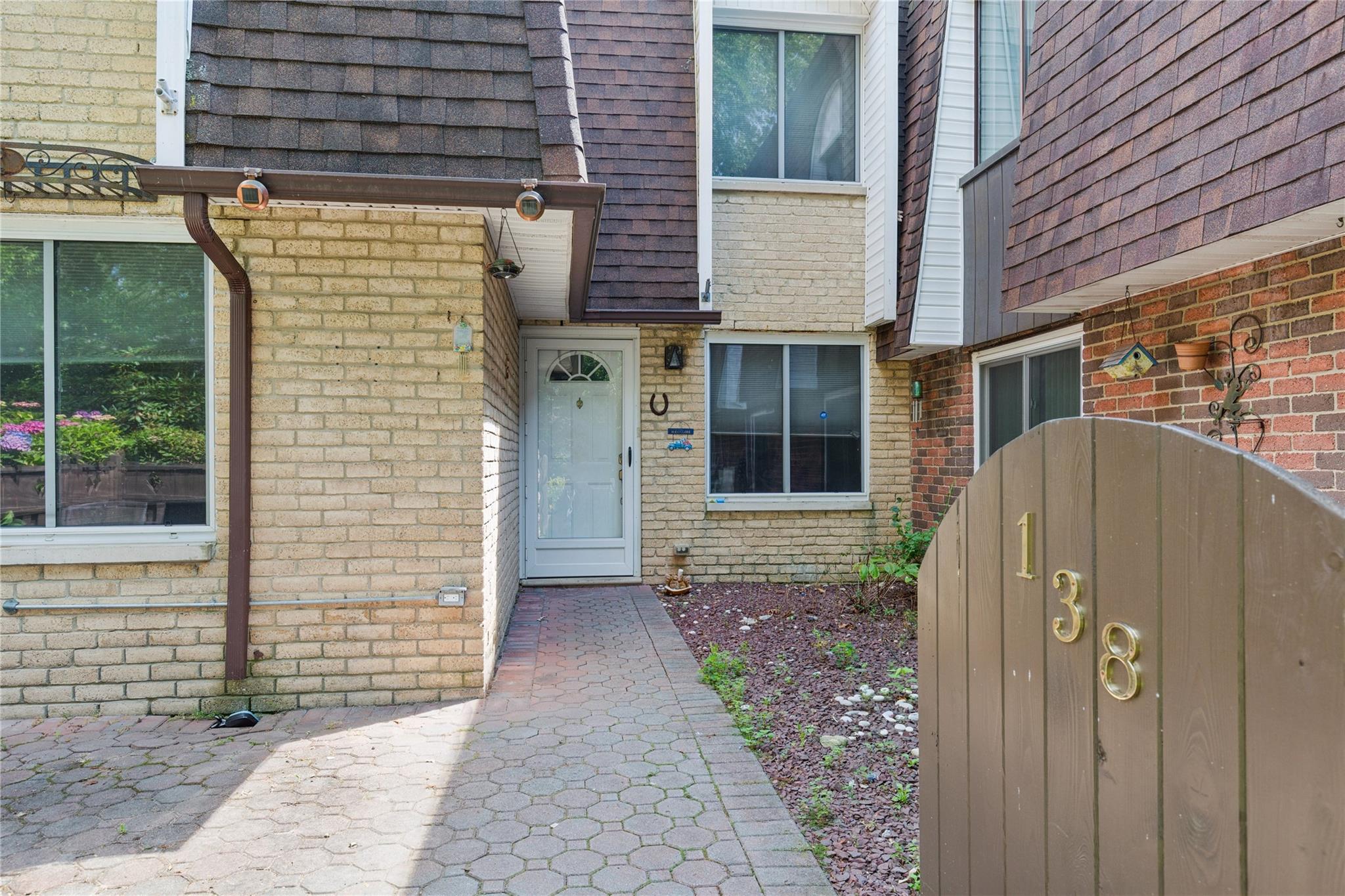 #1 photo, 138 Golf Lane, سوفولك Medford , NY 11763