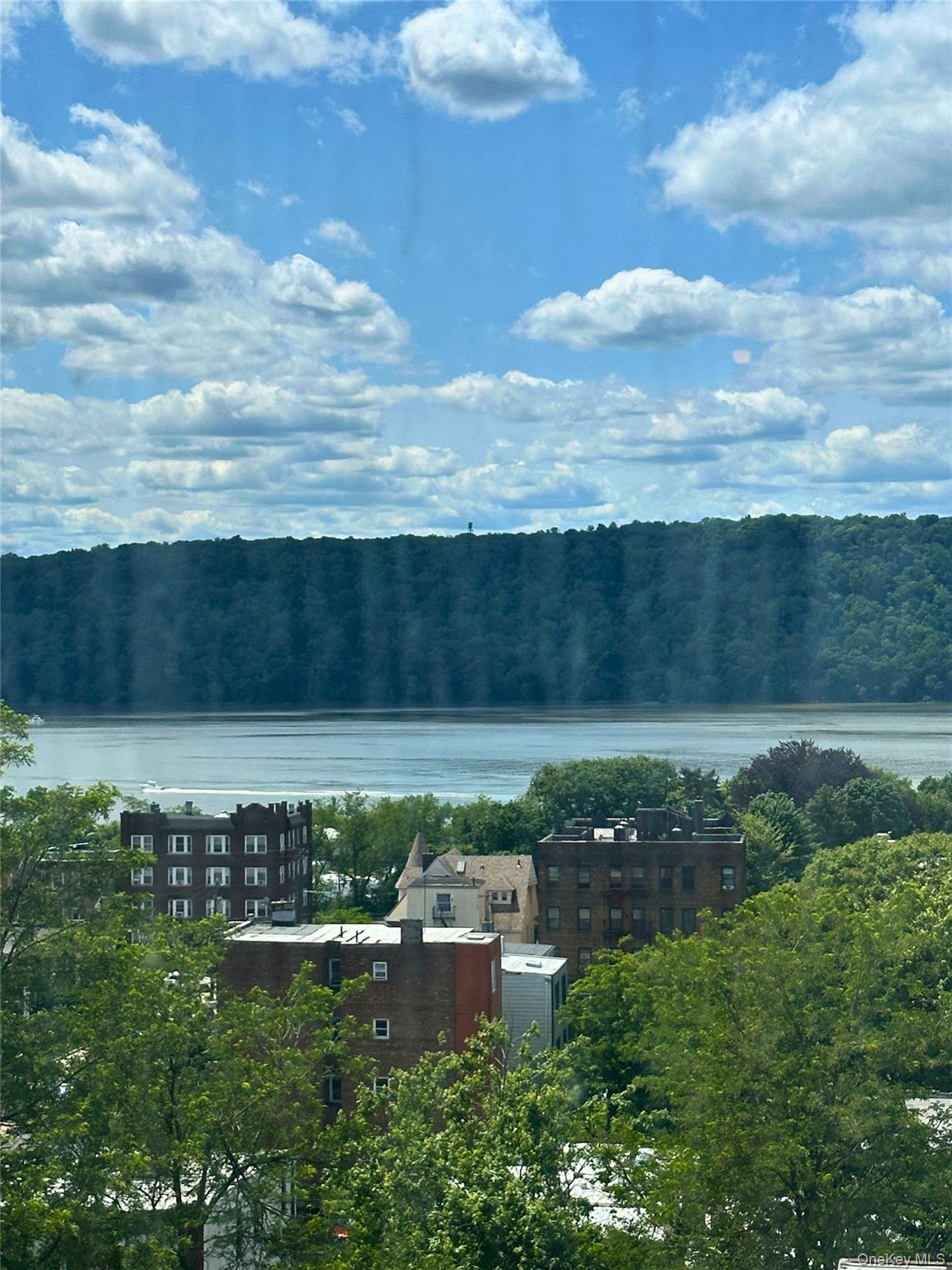 #15 photo, 101 Highland Avenue, Yonkers , NY 10705