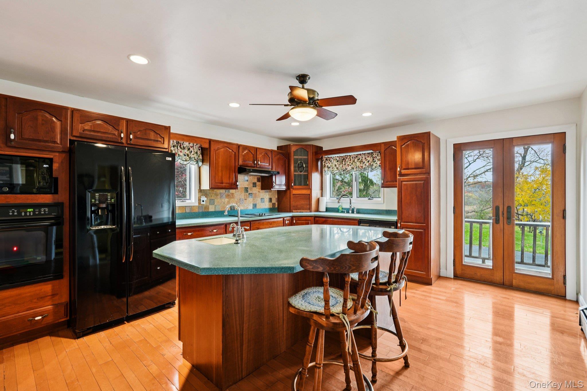 #19 photo, 25 High Street, Chester , NY 10918