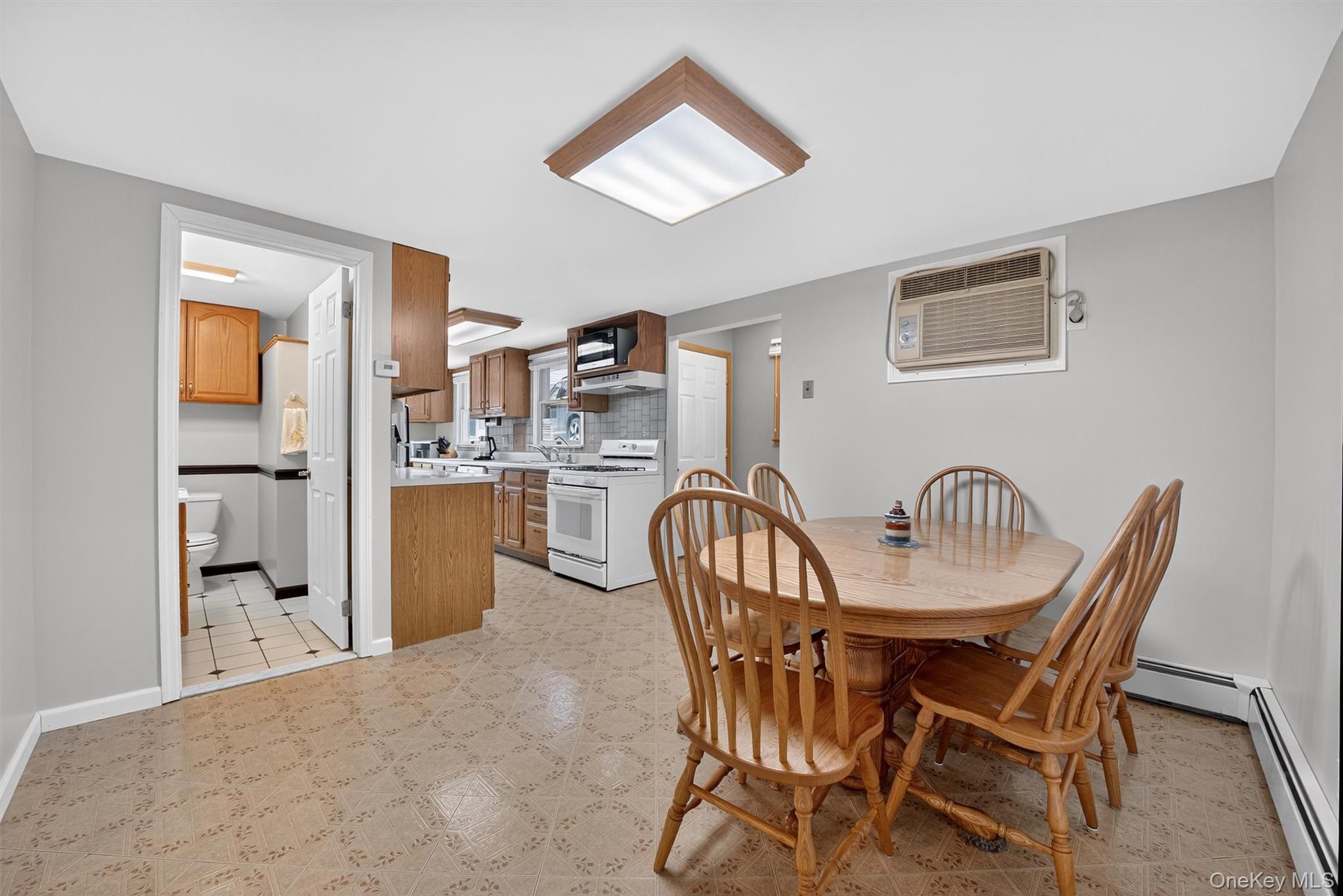 #9 photo, 62 Lakeside Drive, New Windsor , NY 12553