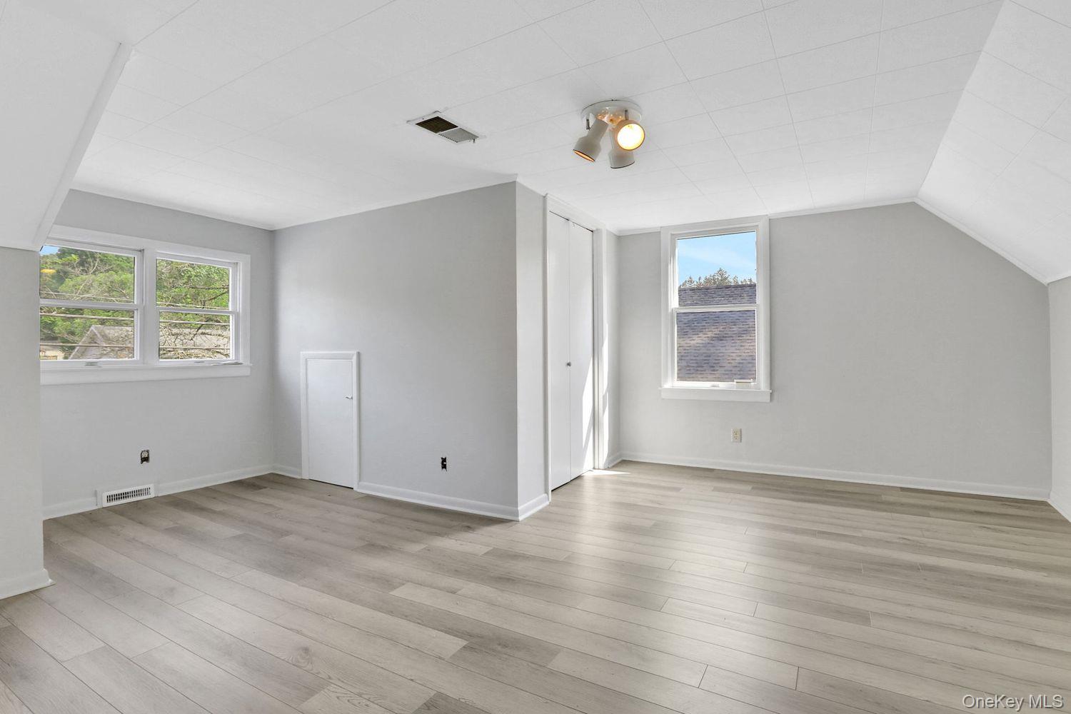 #17 photo, 189 Fairview Avenue, Kingston , NY 12401