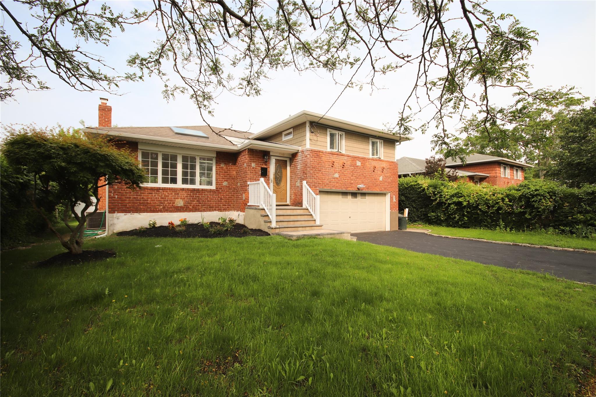 #1 photo, 1360 Oakfield Avenue, Wantagh , NY 11793