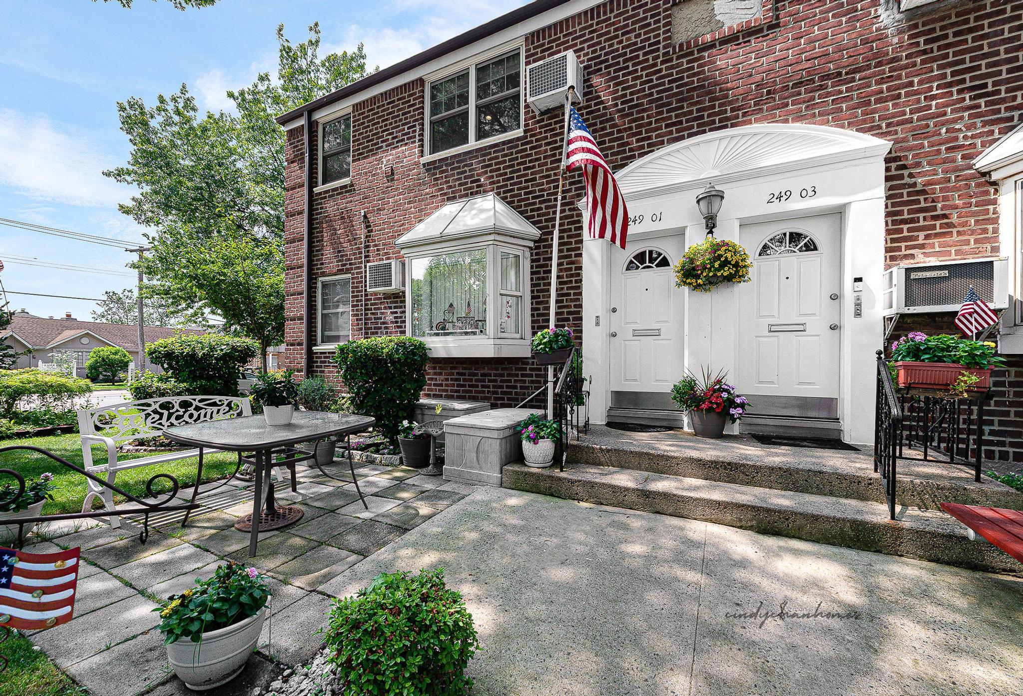 #1 photo, 249-01 61st Avenue, كوينز Little Neck , NY 11362