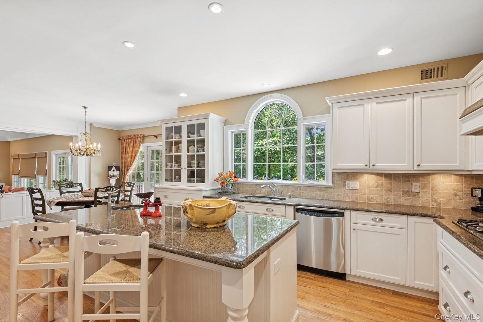 #19 photo, 7 Highwood Road, サフォーク郡 Setauket , NY 11733