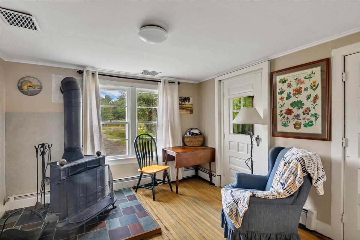 #12 photo, 2140  NY-8, Johnsburg , NY 12843