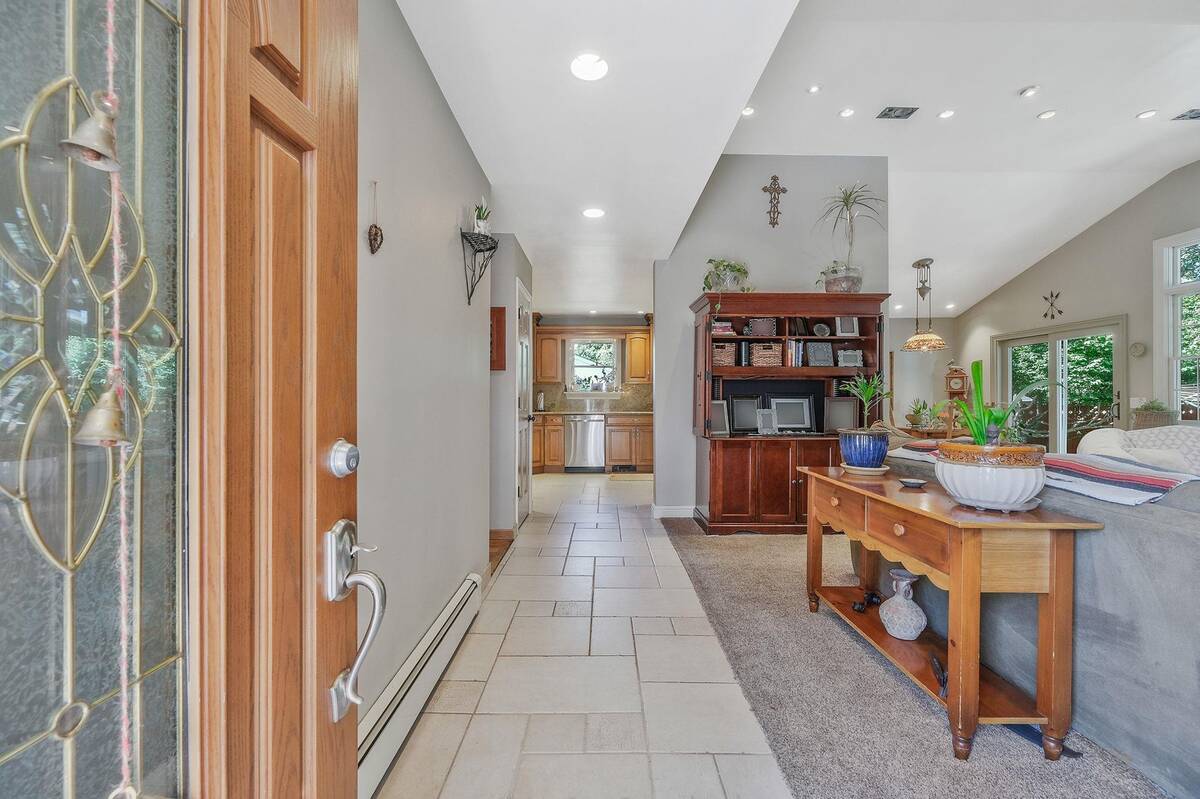 #1 photo, 7 Stanley Court, Ronkonkoma , NY 11779