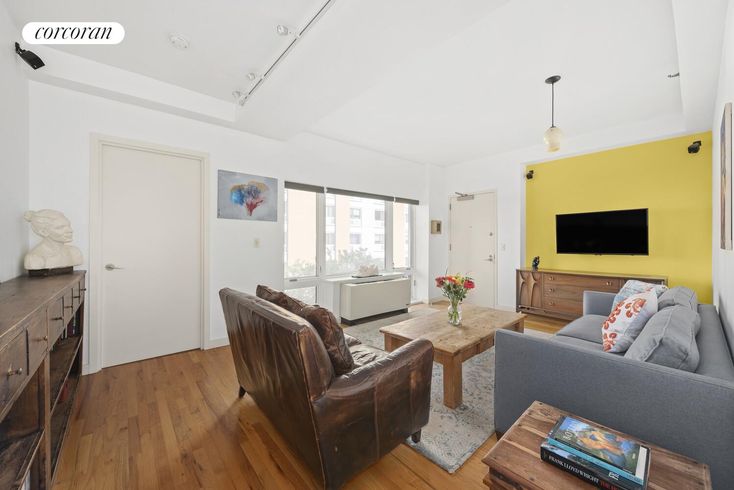 #1 photo, 304 W 115TH Street, South Harlem , NY 10026