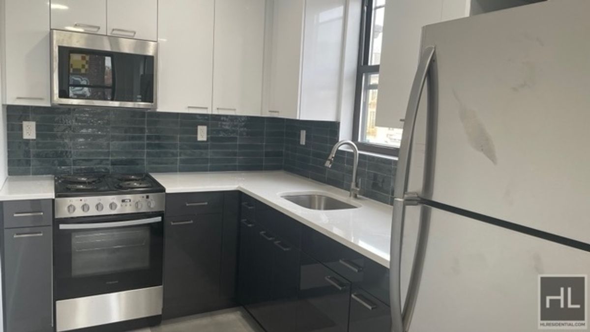 #1 photo, 237 Utica Avenue, Crown Heights , NY 11213