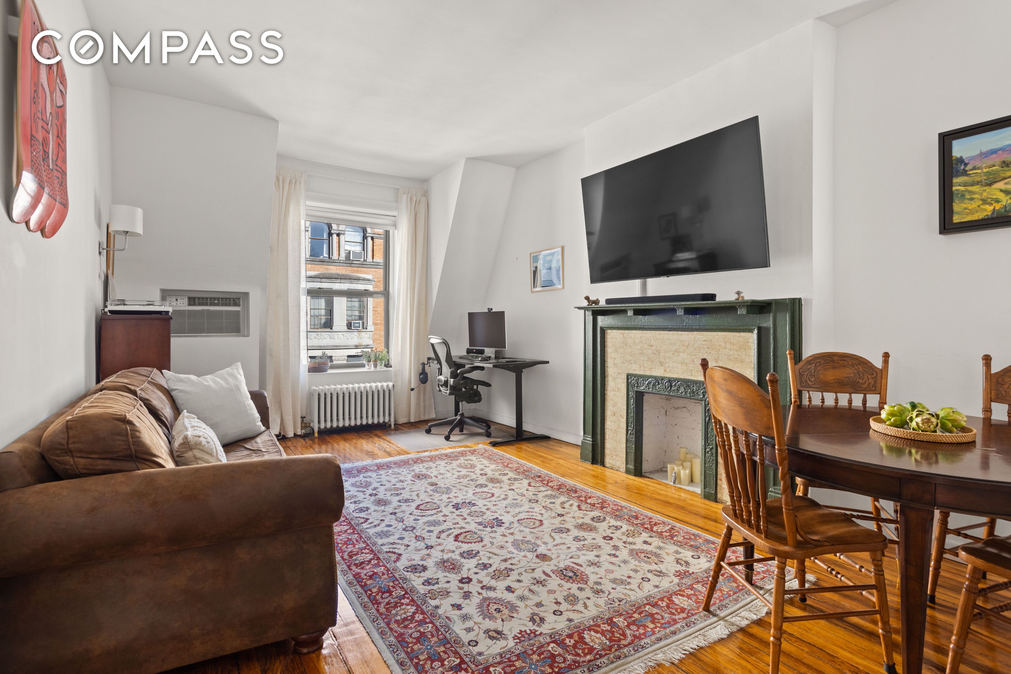 #1 photo, 332 W 101st Street, مانهاتن Upper West Side , NY 10025