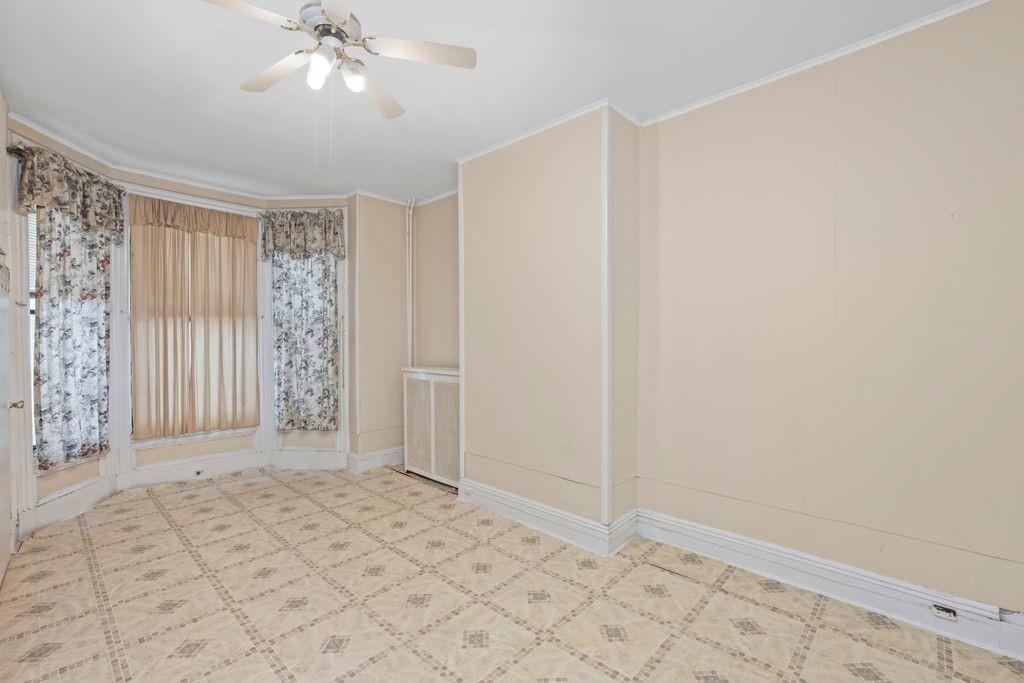 #9 photo, 527 57th Street, 布鲁克林 Brooklyn , NY 11220