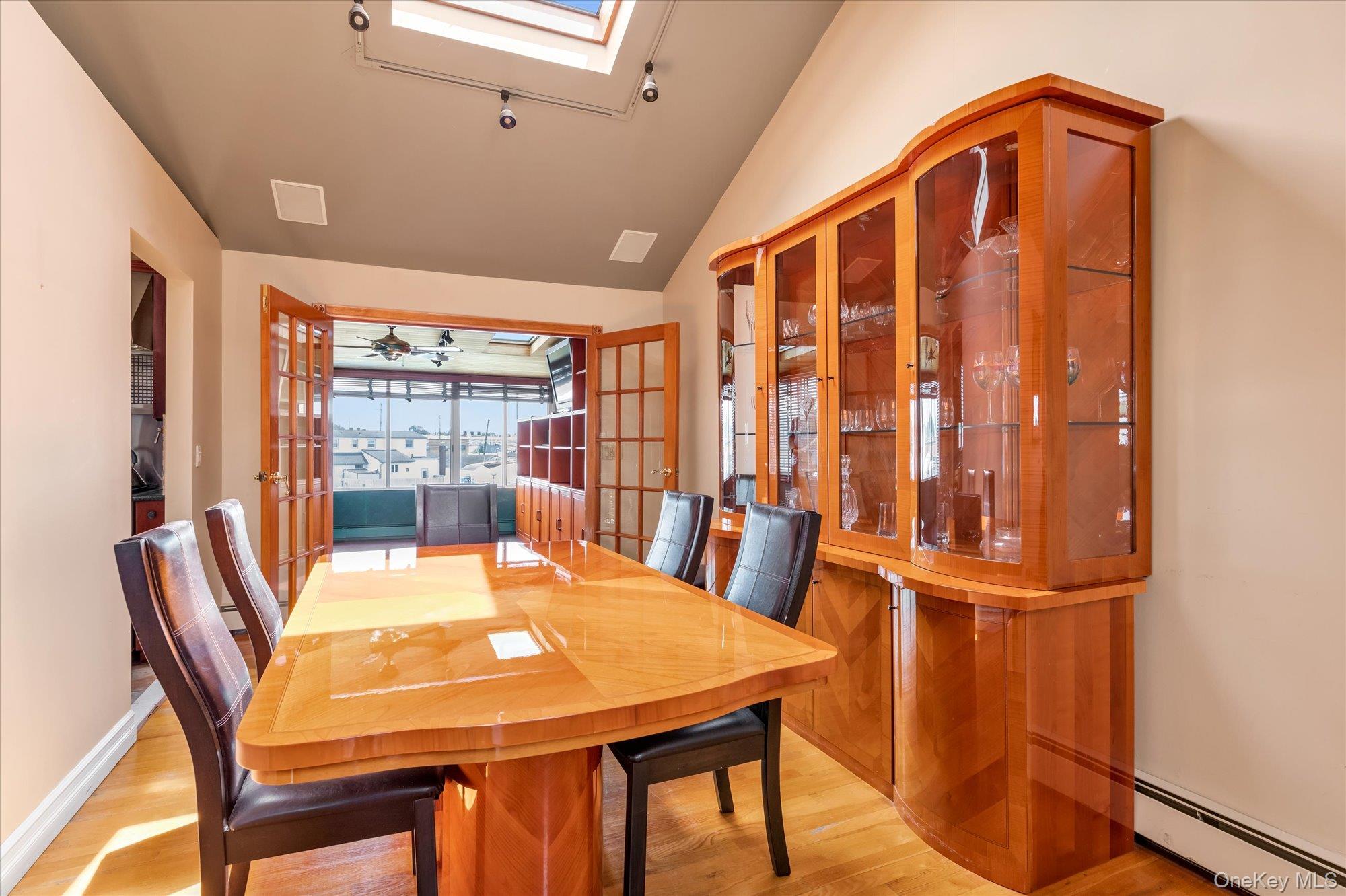 #11 photo, 3337 Murdock Avenue, ナッソー郡 Oceanside , NY 11572