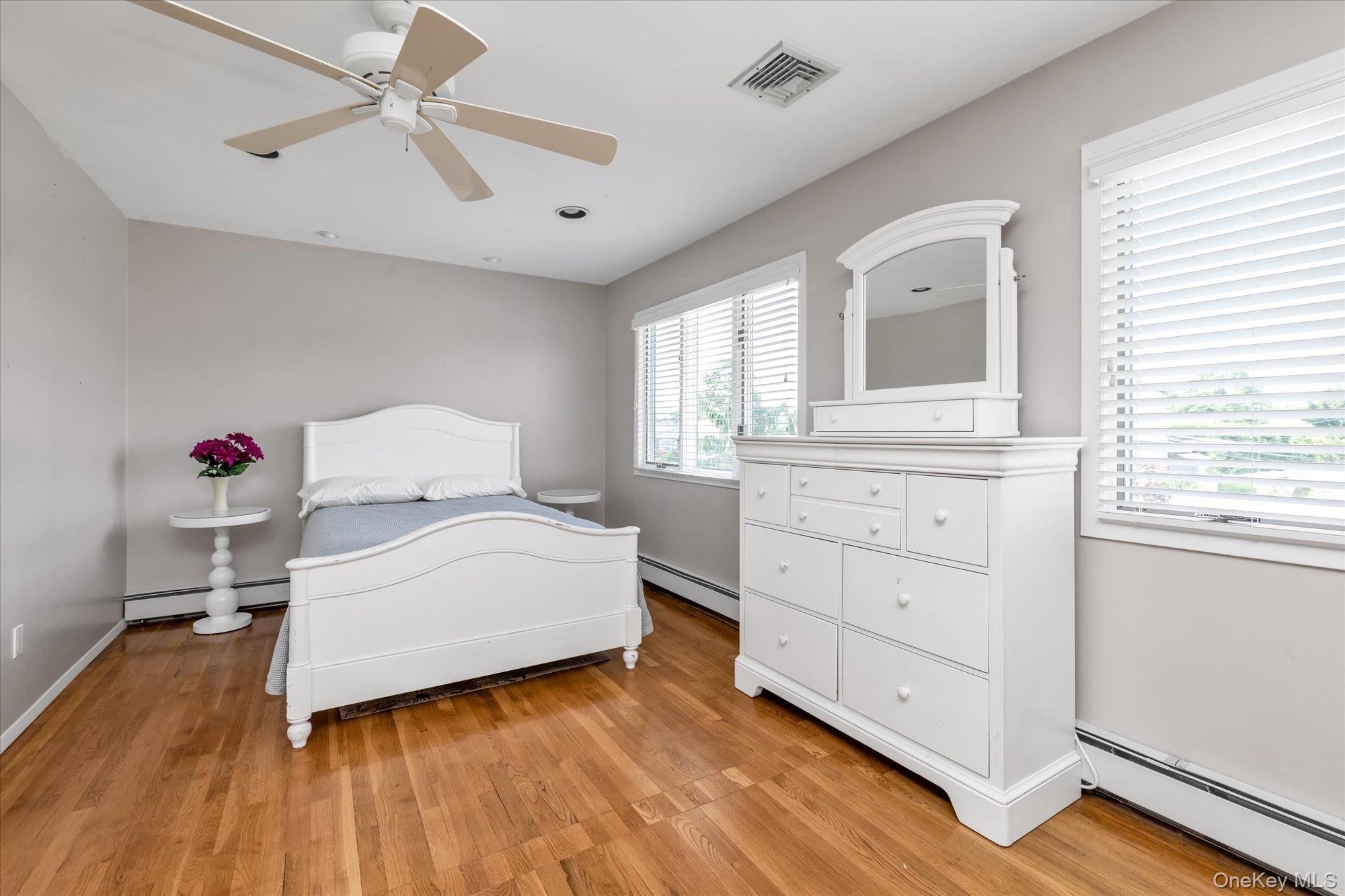 #16 photo, 3337 Murdock Avenue, ナッソー郡 Oceanside , NY 11572