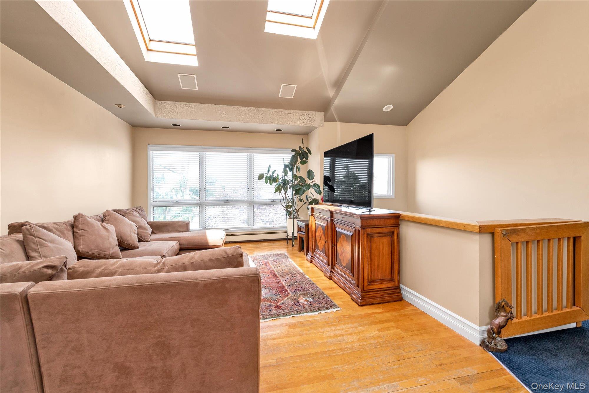 #9 photo, 3337 Murdock Avenue, ナッソー郡 Oceanside , NY 11572