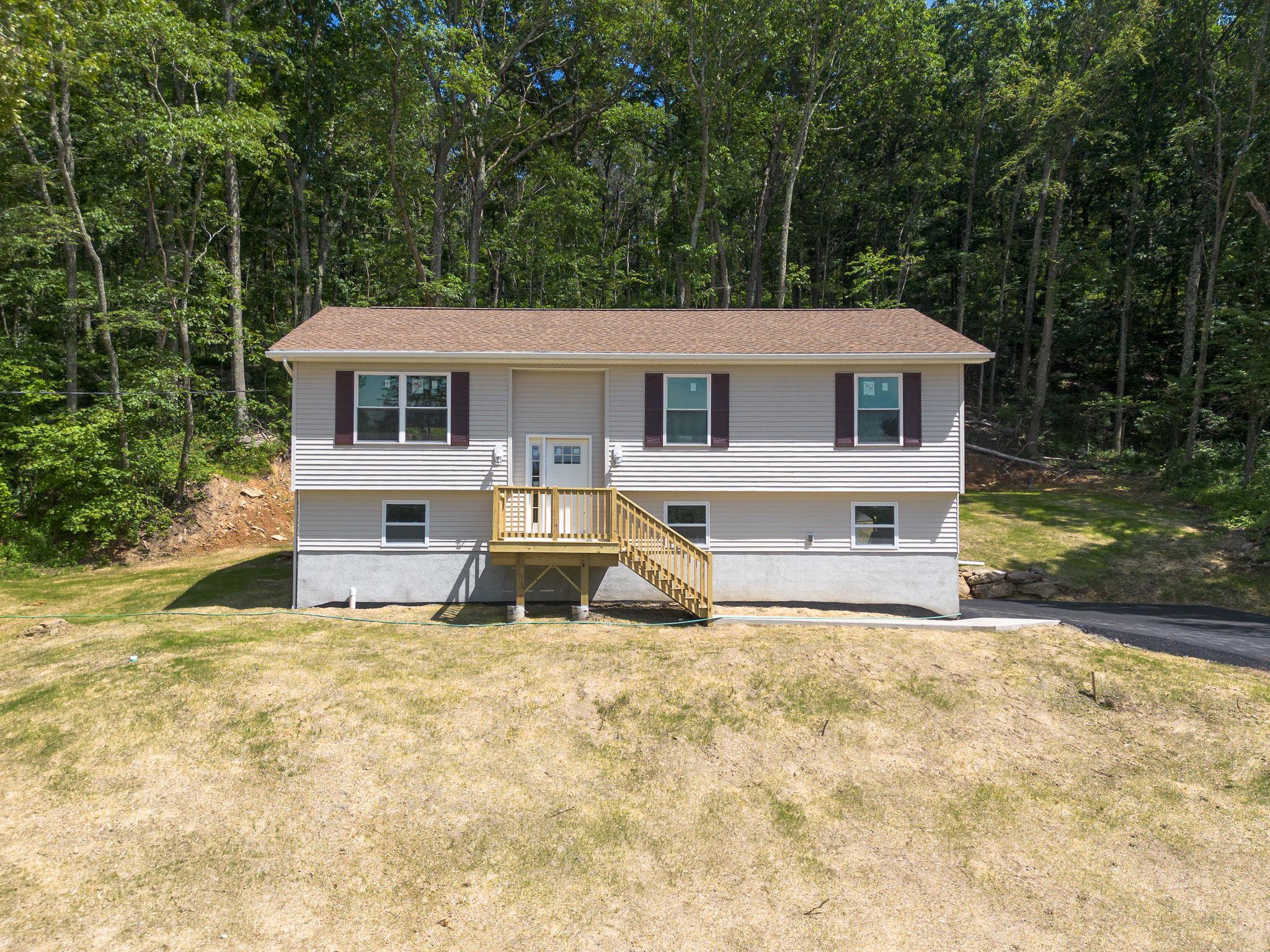 #1 photo, 74 Brothers Road, Poughquag , NY 12570