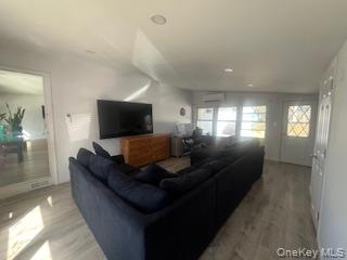 #18 photo, 27 Crescent Circle, Rock Hill , NY 12775