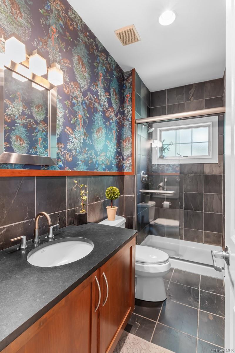 #13 photo, 9 Ronwood Road, Spring Valley , NY 10977