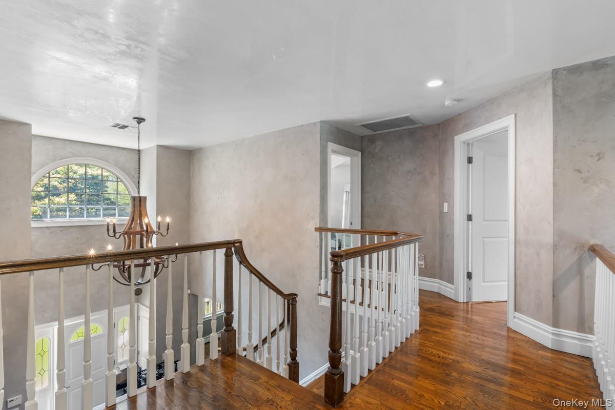 #14 photo, 9 Ronwood Road, Spring Valley , NY 10977