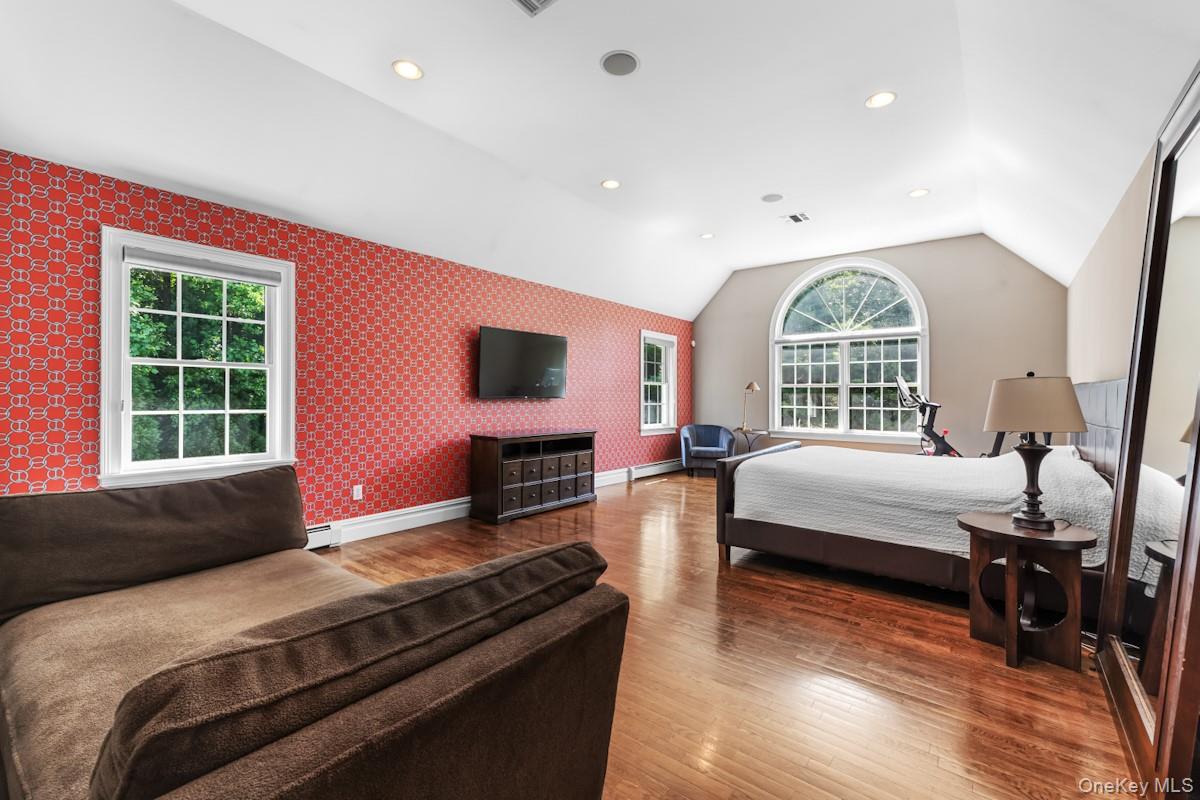 #16 photo, 9 Ronwood Road, Spring Valley , NY 10977