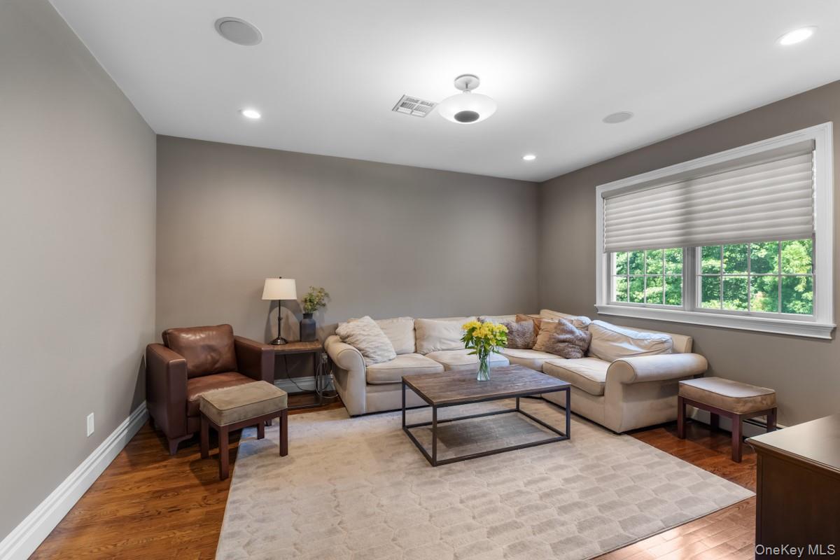 #7 photo, 9 Ronwood Road, Spring Valley , NY 10977