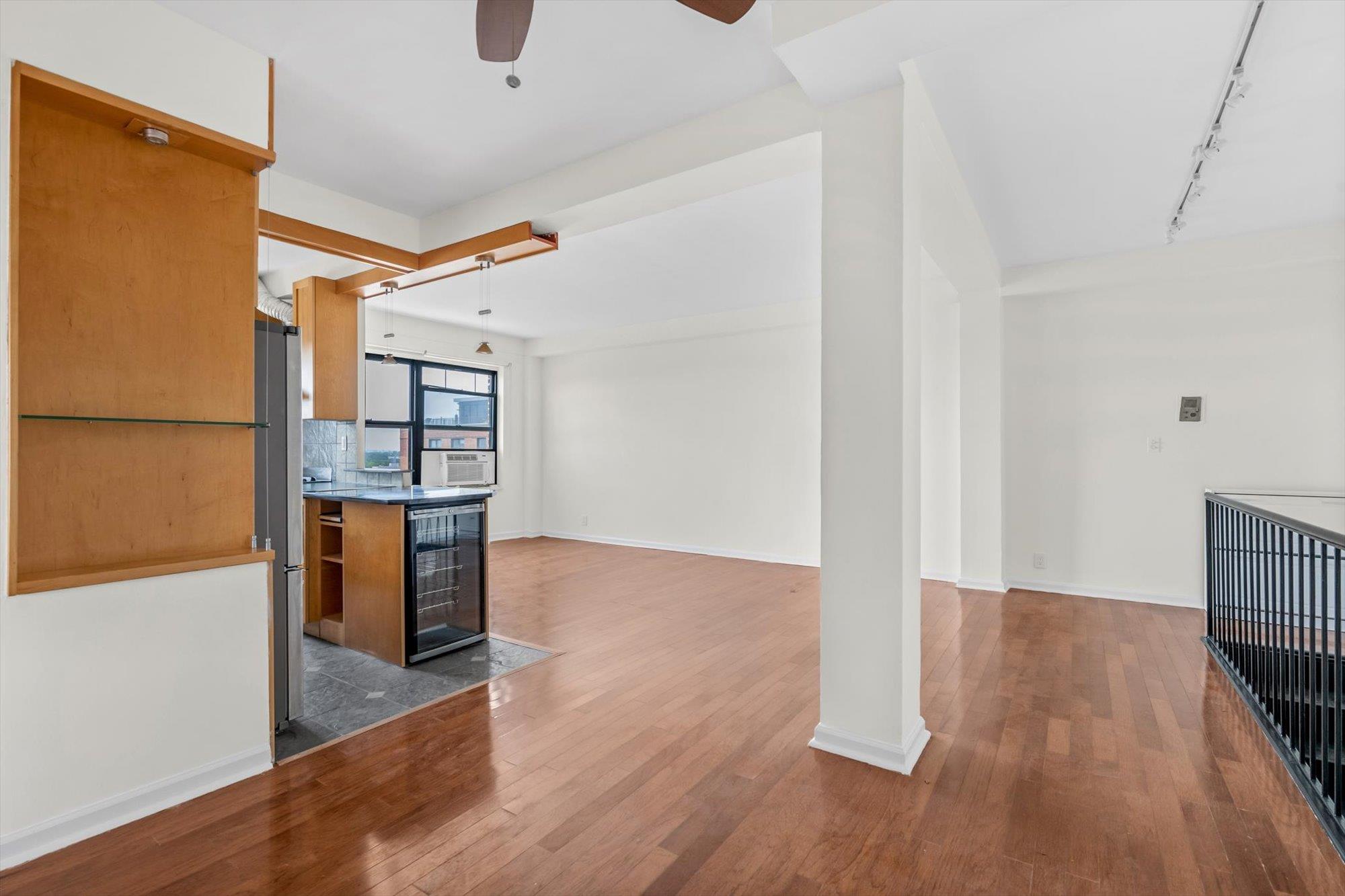 #10 photo, 99-52 66 Road, 皇后區 雷哥公園 Rego Park , NY 11374