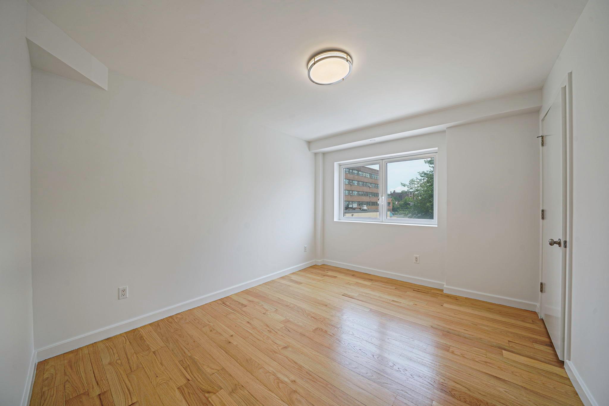 #8 photo, 15815 Union Turnpike, クイーンズ区 Fresh Meadows , NY 11366