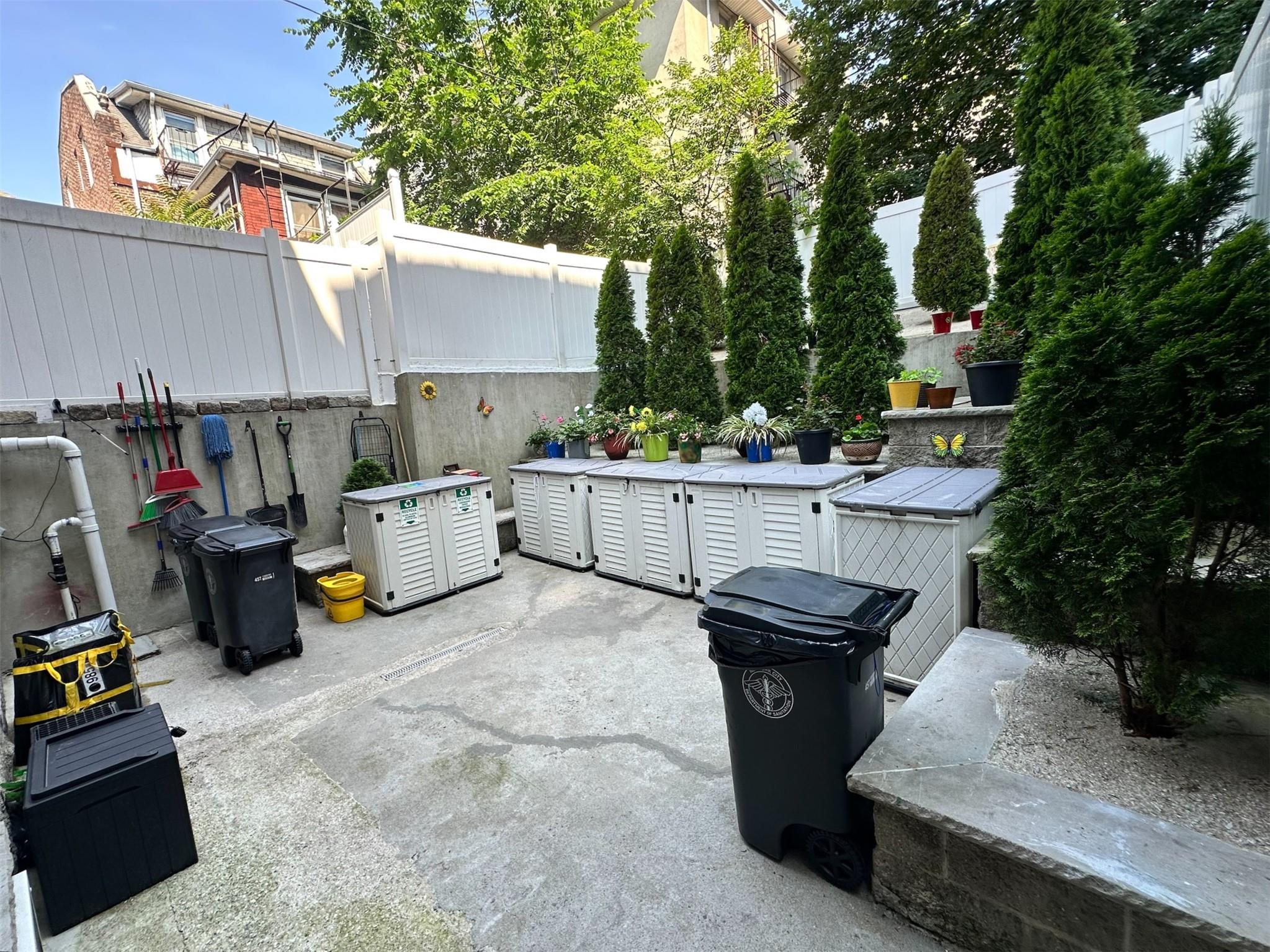 #3 photo, 253 E 206th Street, ブロンクス区 Bronx , NY 10467