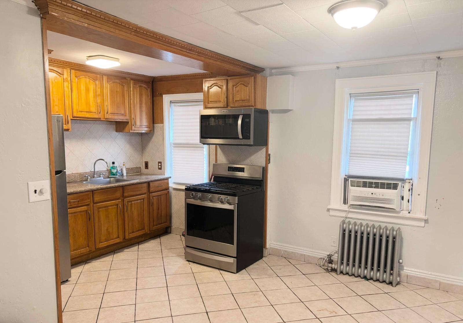 #12 photo, 57 Bulwer Place, ブルックリン区 Brooklyn , NY 11207