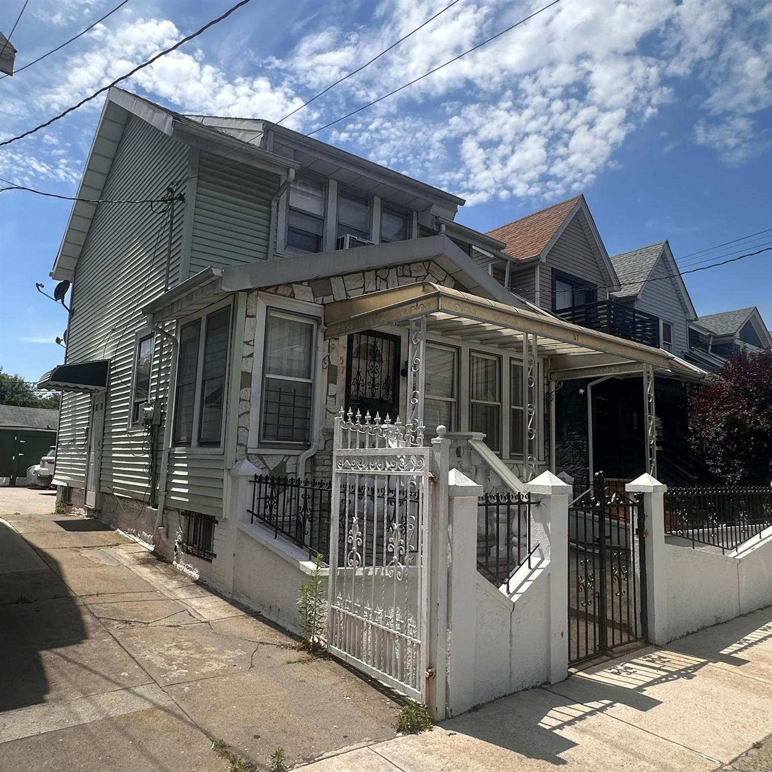 #19 photo, 57 Bulwer Place, ブルックリン区 Brooklyn , NY 11207